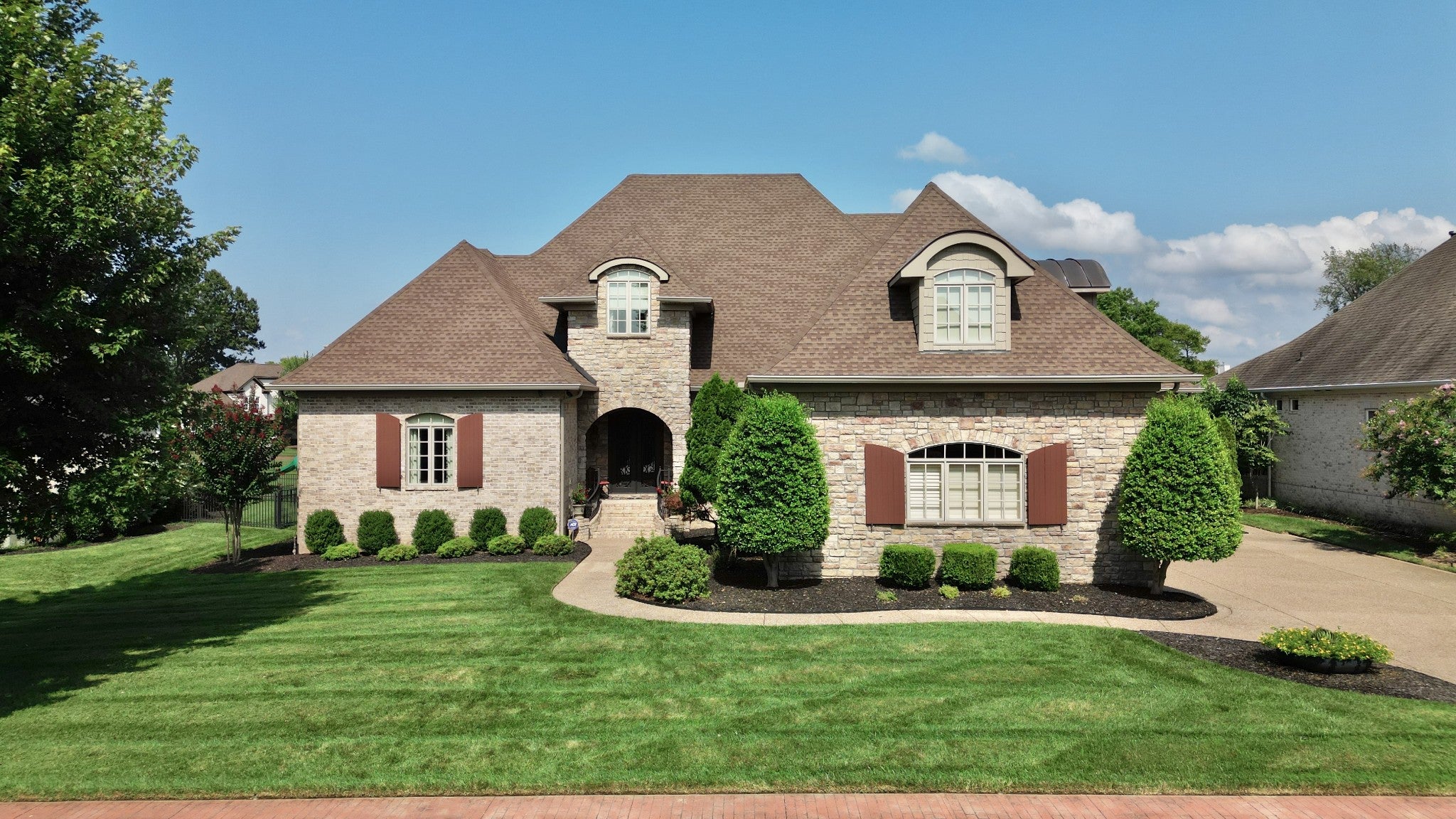 916 John Armfield Ct — photo
