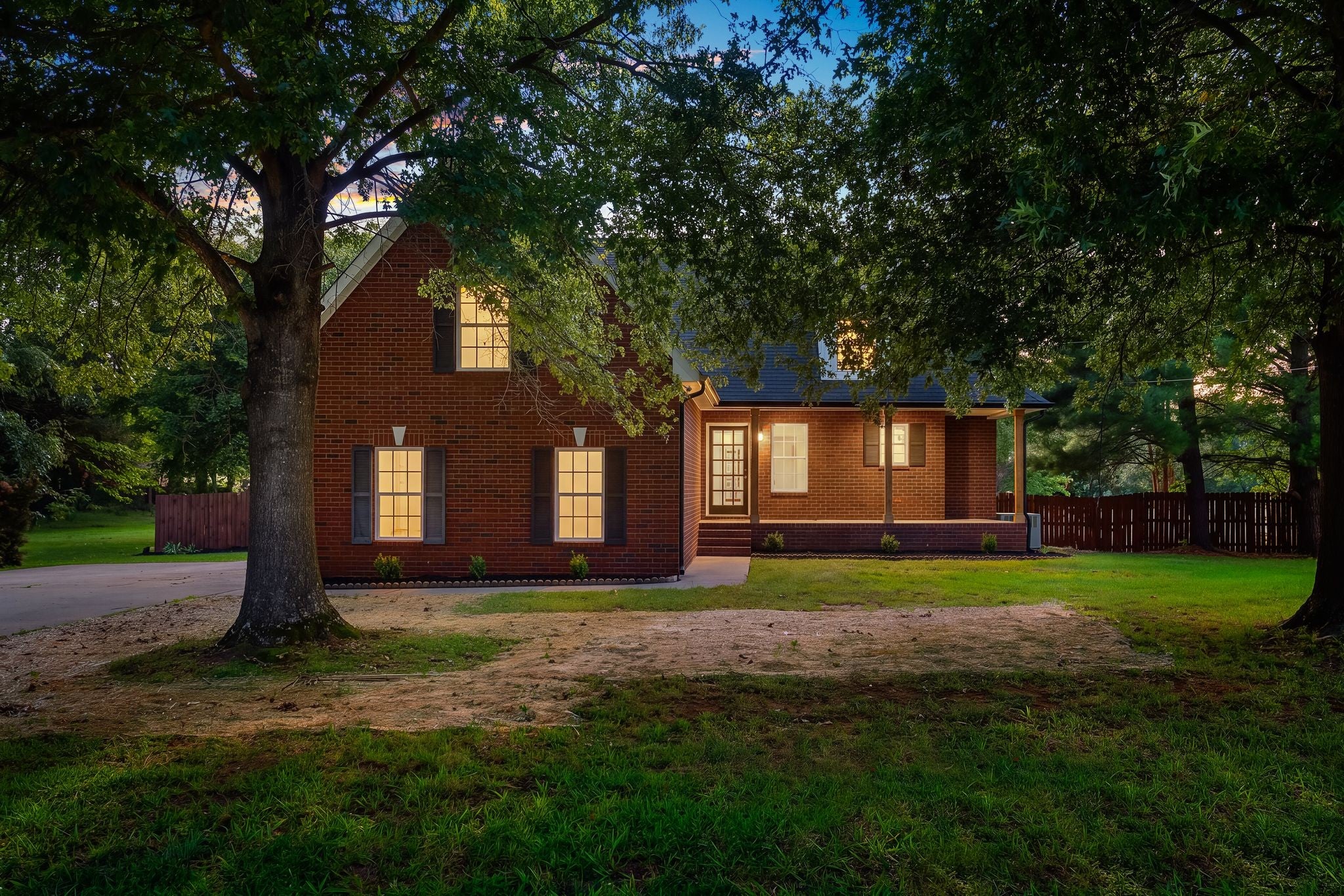 105 Four Season Dr — photo