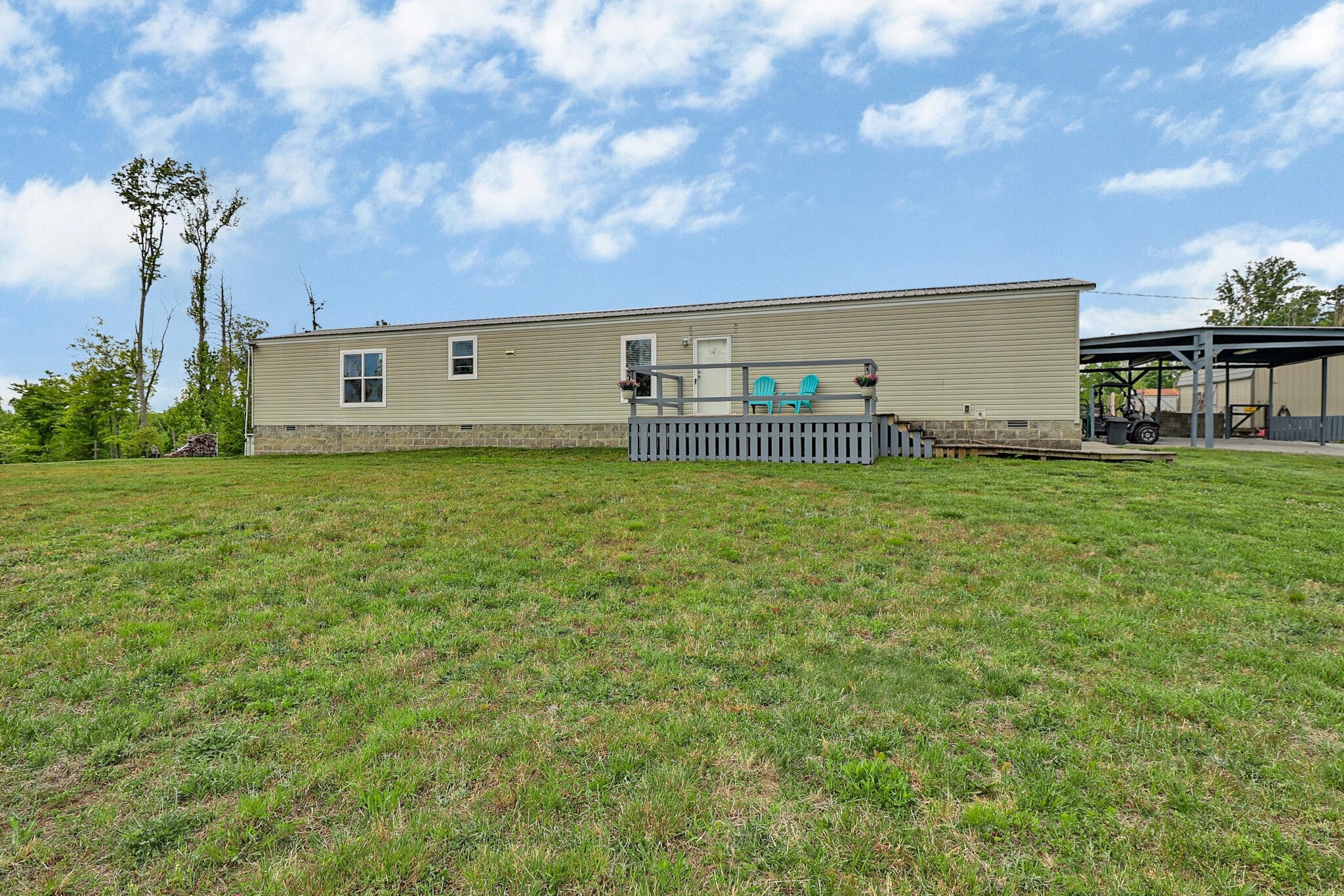 2930 Doc Loy Road — photo