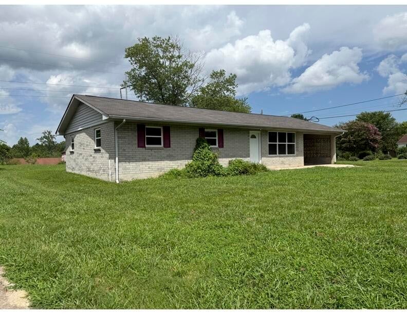 395 Price Circle — photo