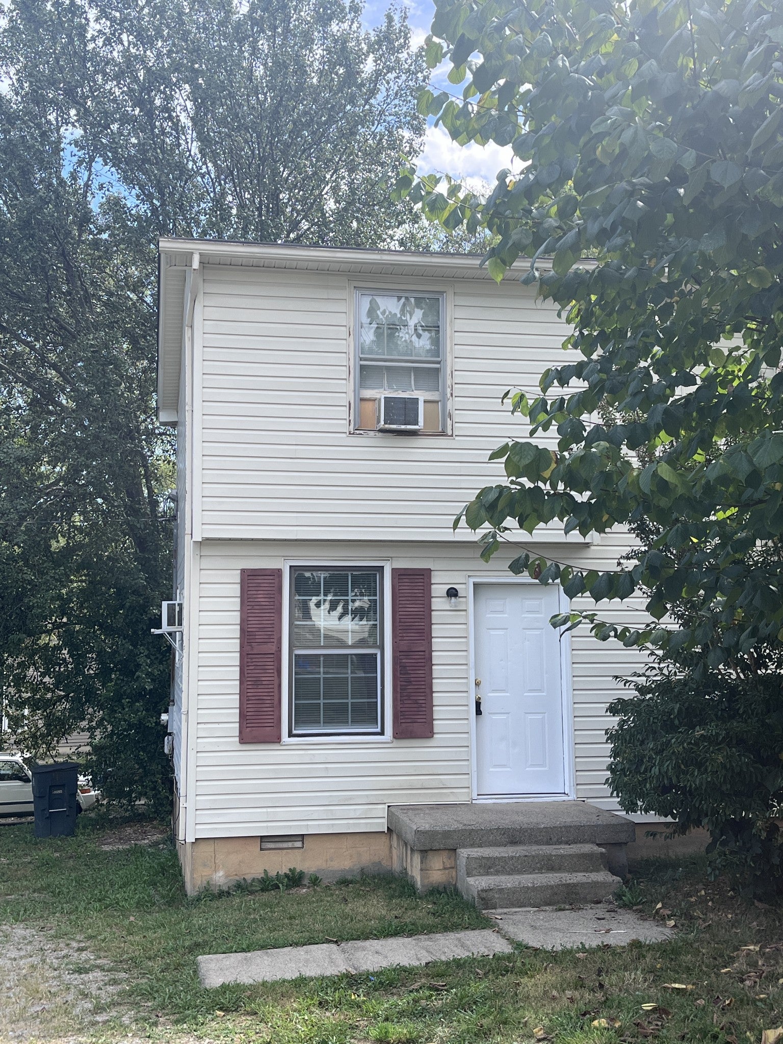 400 Gillespie Ct — photo
