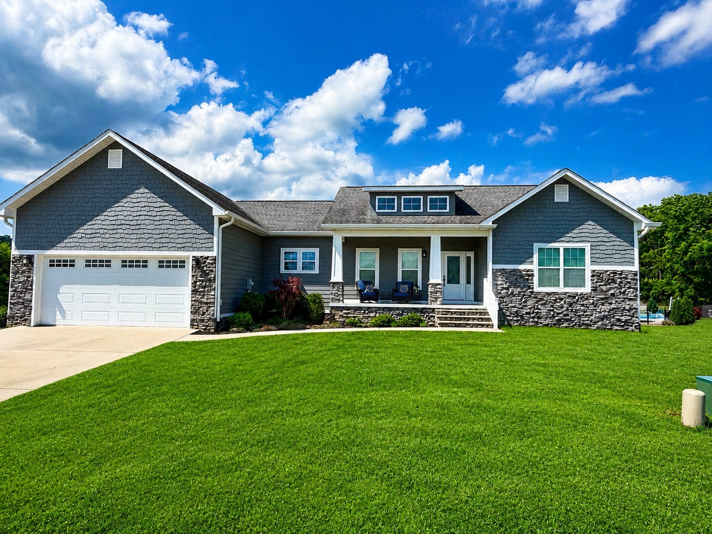131 Brenray Dr — photo