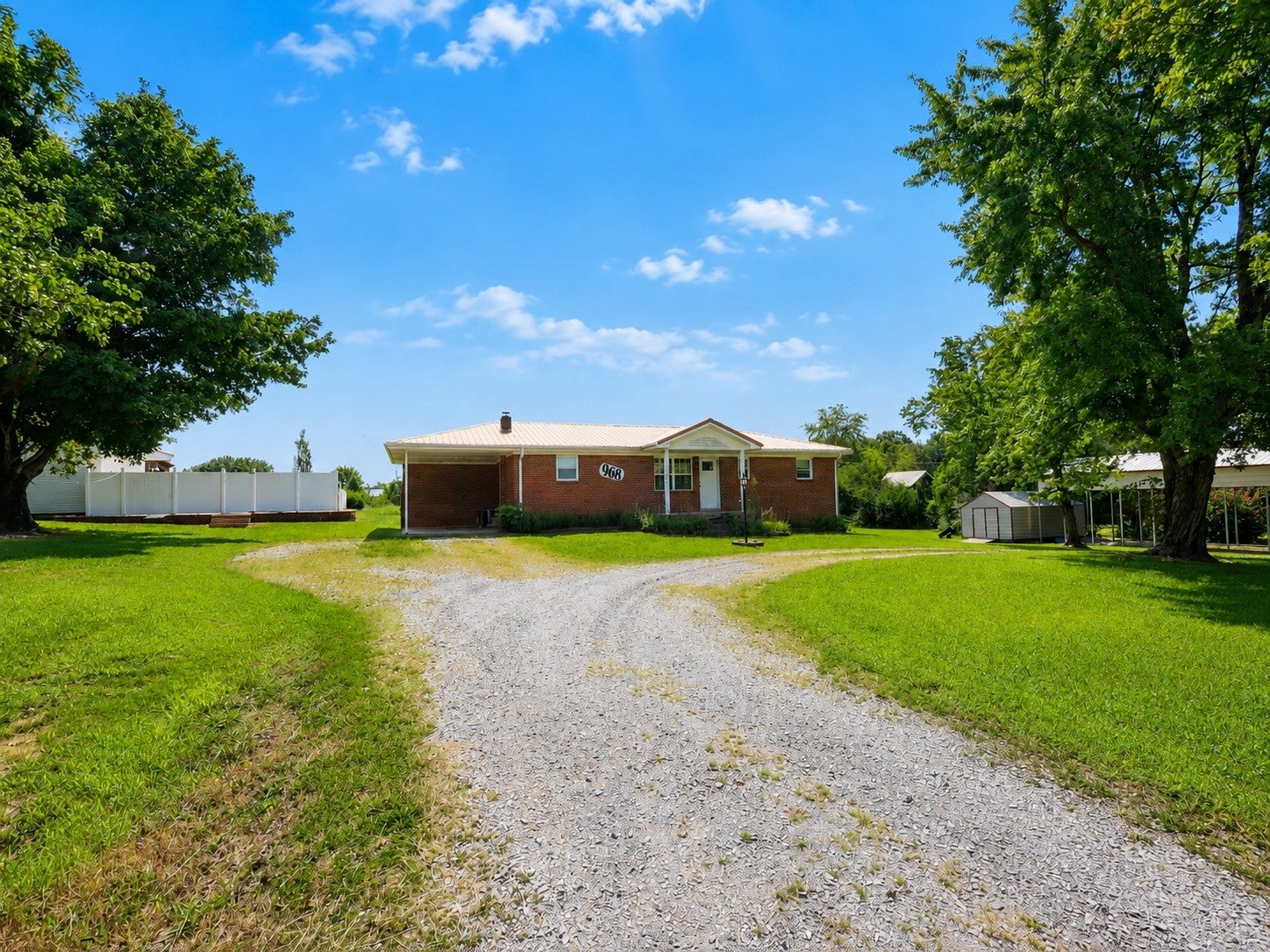 968 Old Nashville Hwy — photo