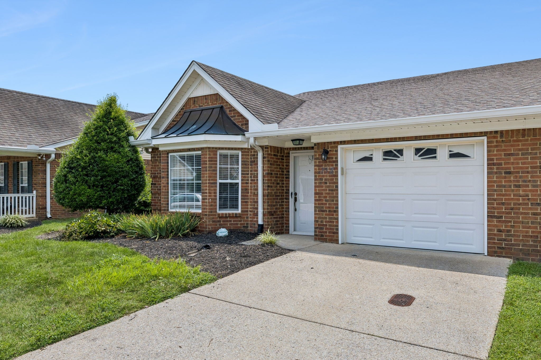 335 Forest Glen Cir — photo