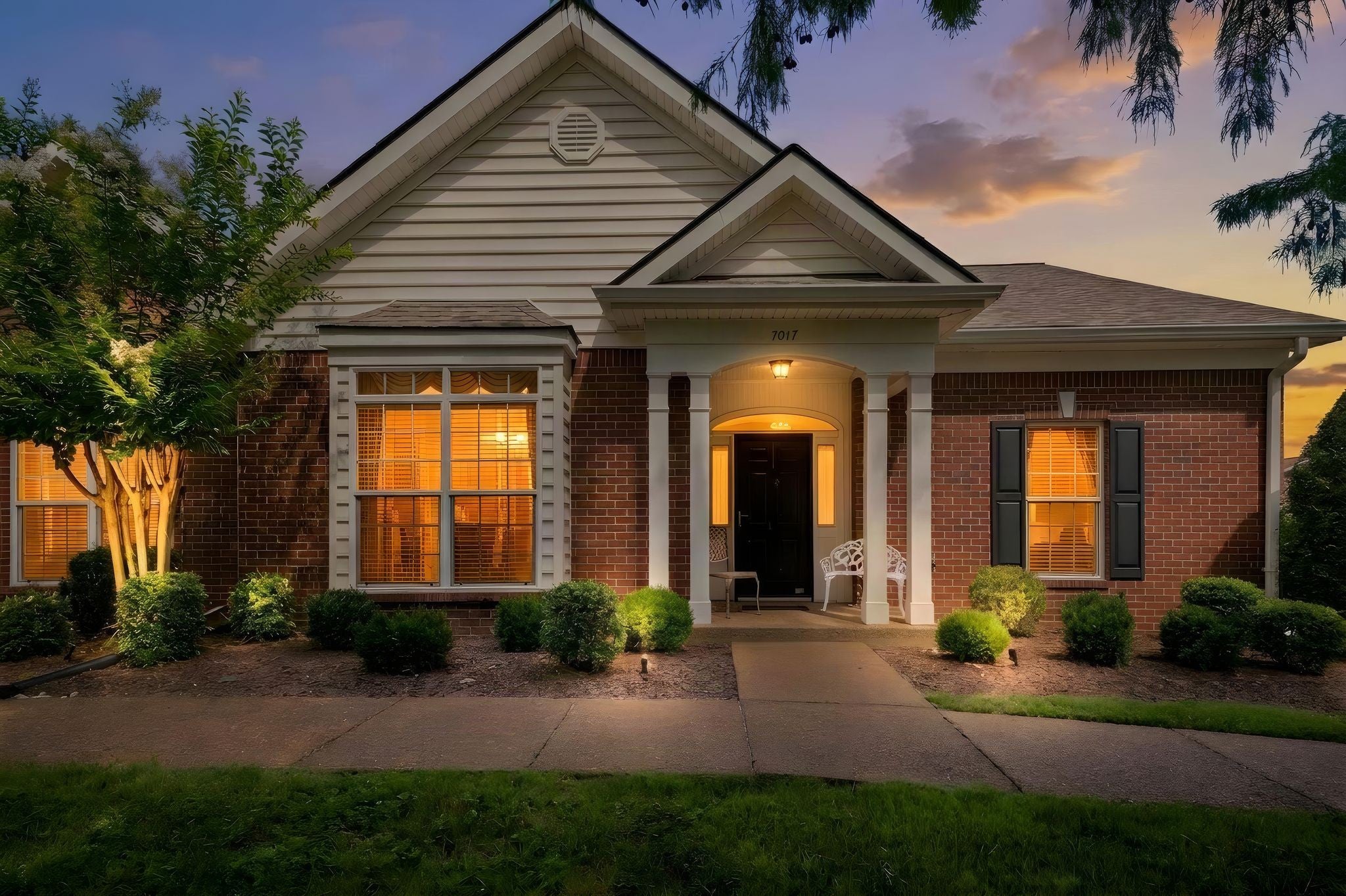 7017 Sunrise Cir — photo