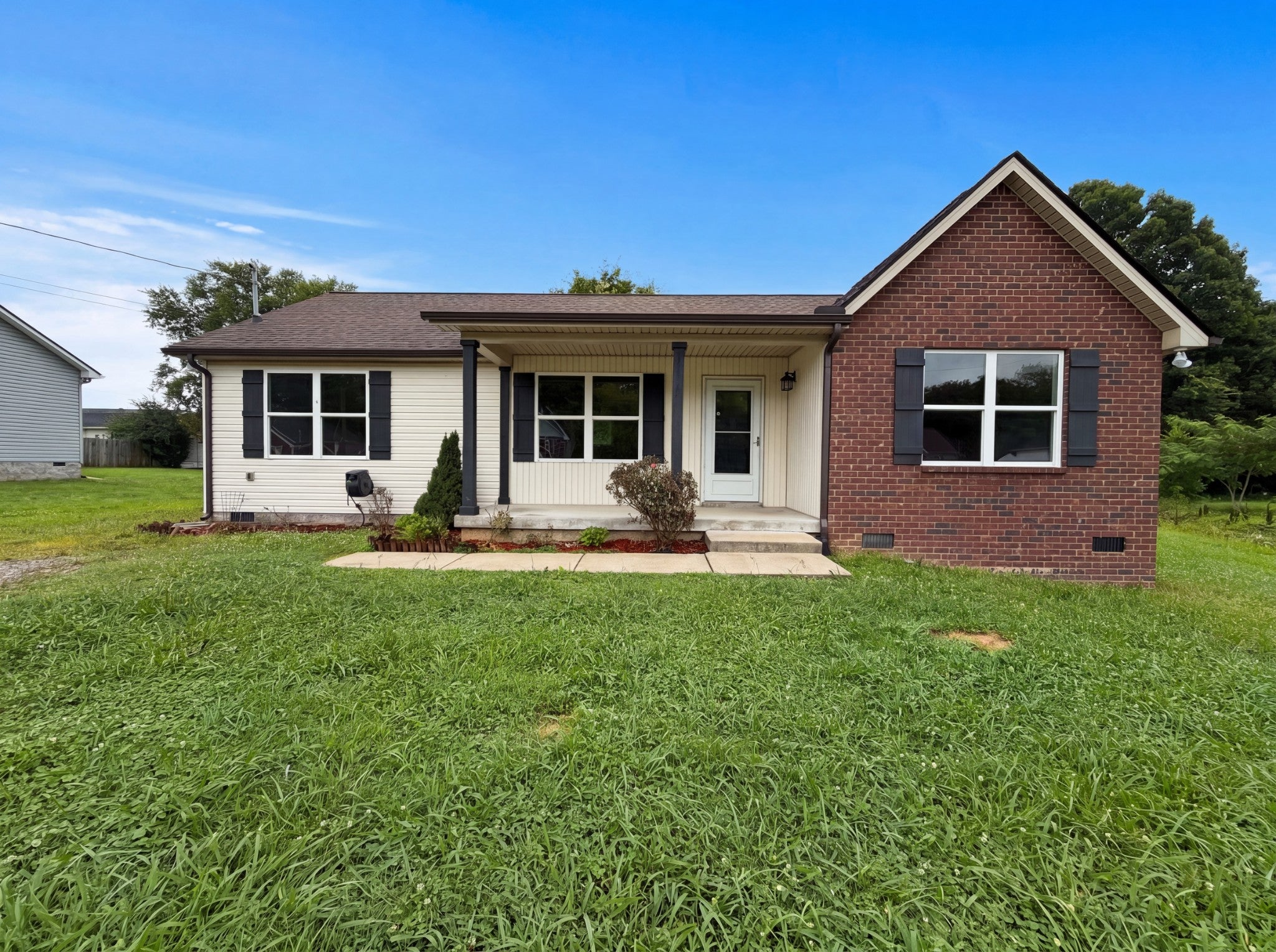 1115 Moreno Ln — photo