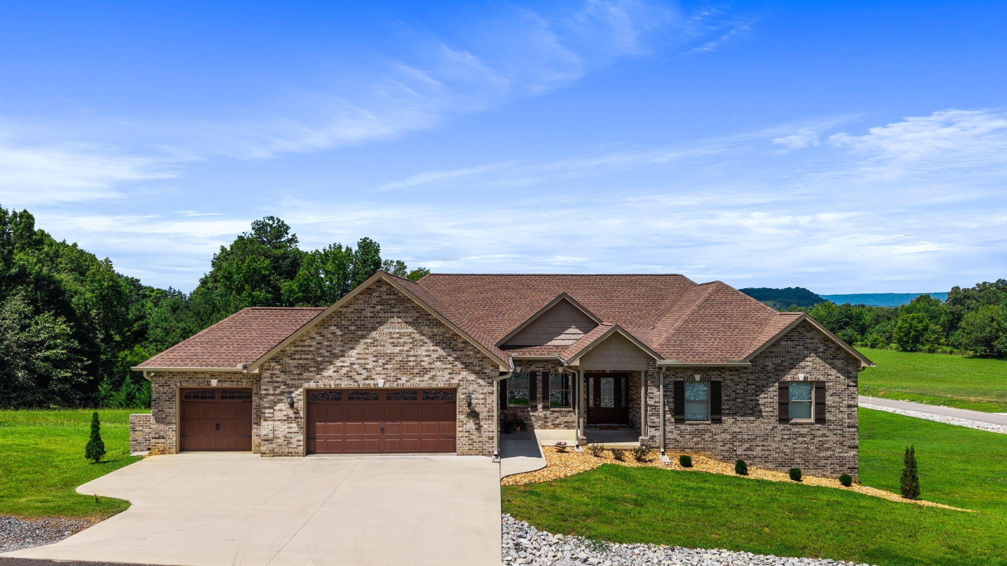 54 Hummingbird Court — photo