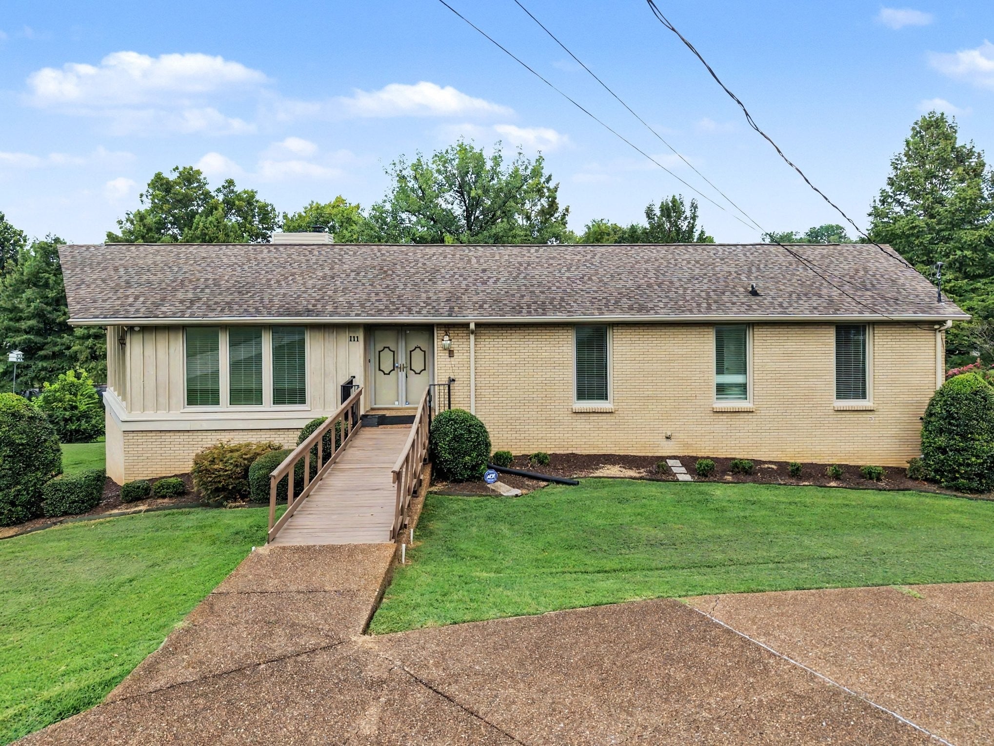 111 Rising Sun Ct — photo