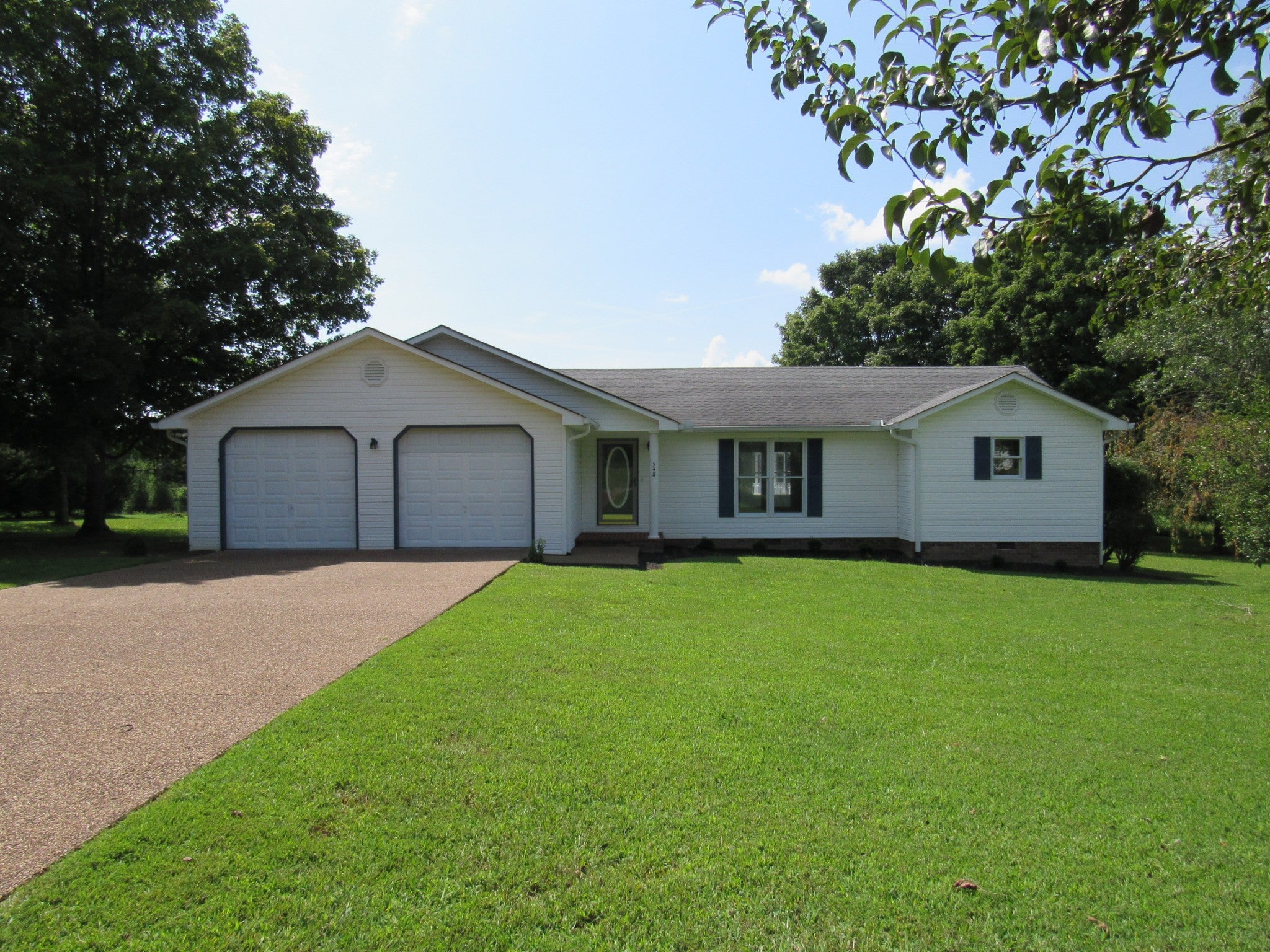 548 Cooper Dr — photo