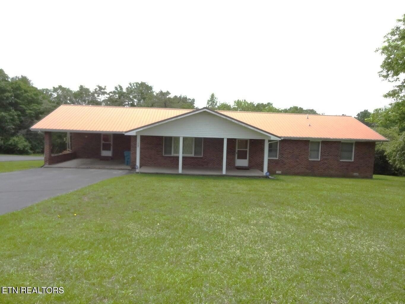 1789 Sparta Hwy — photo
