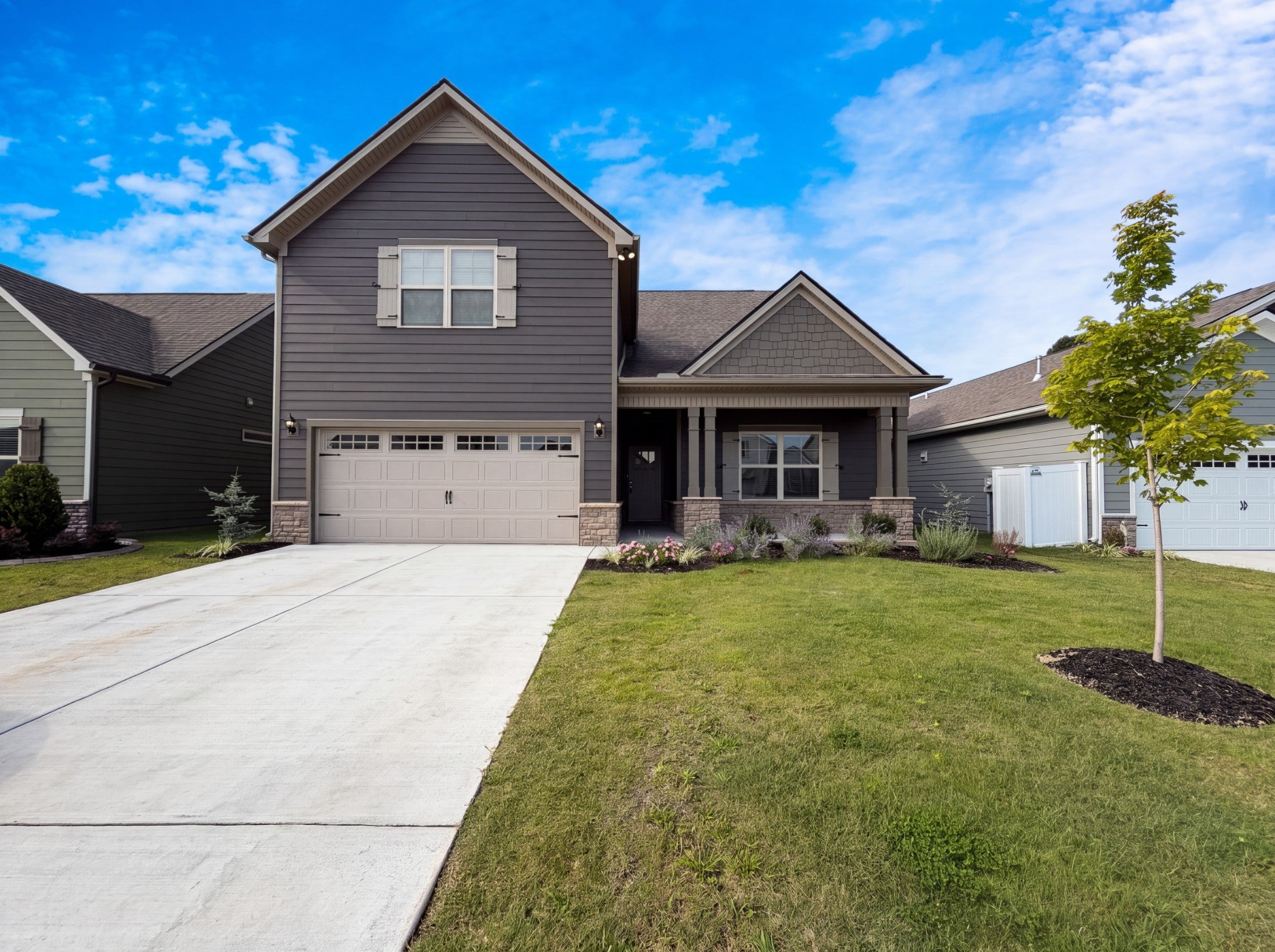 5815 Shoreline Dr — photo