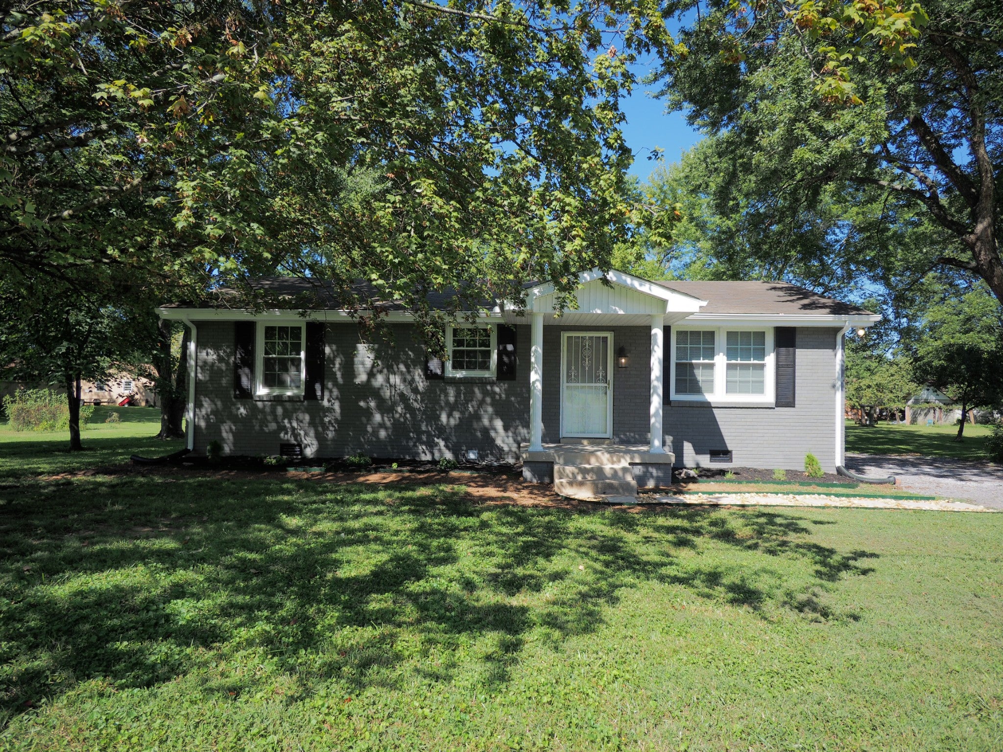 159 Sullivan Trl — photo
