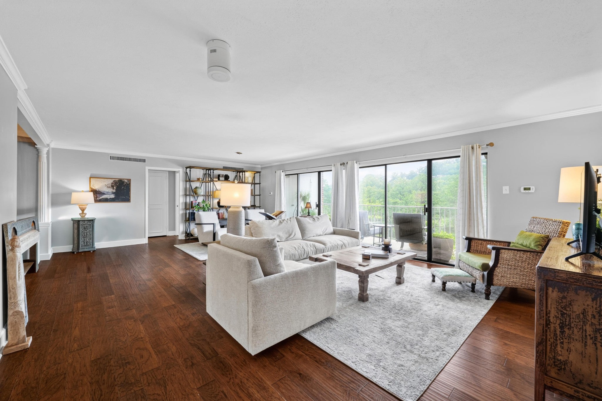 1414 Continental Drive 407+409 — photo