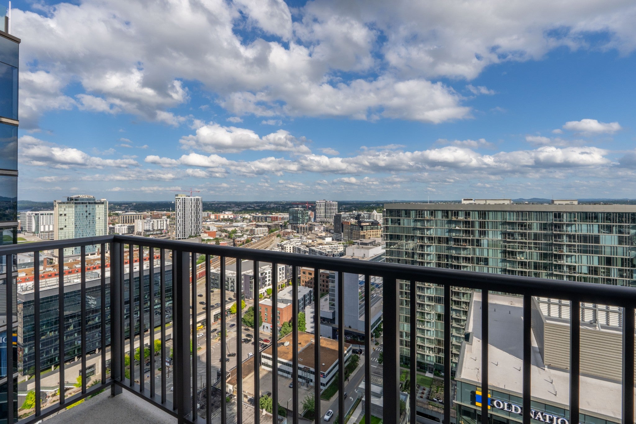 1212 Demonbreun St a10 — photo