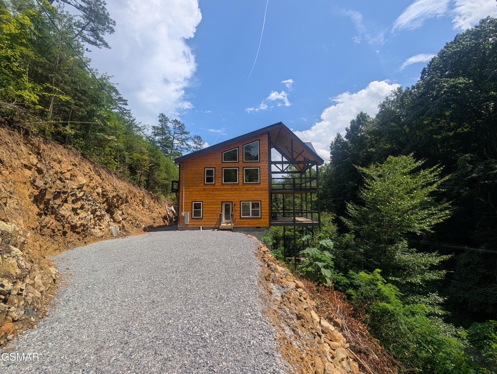 928 Ski Mountain Road — photo