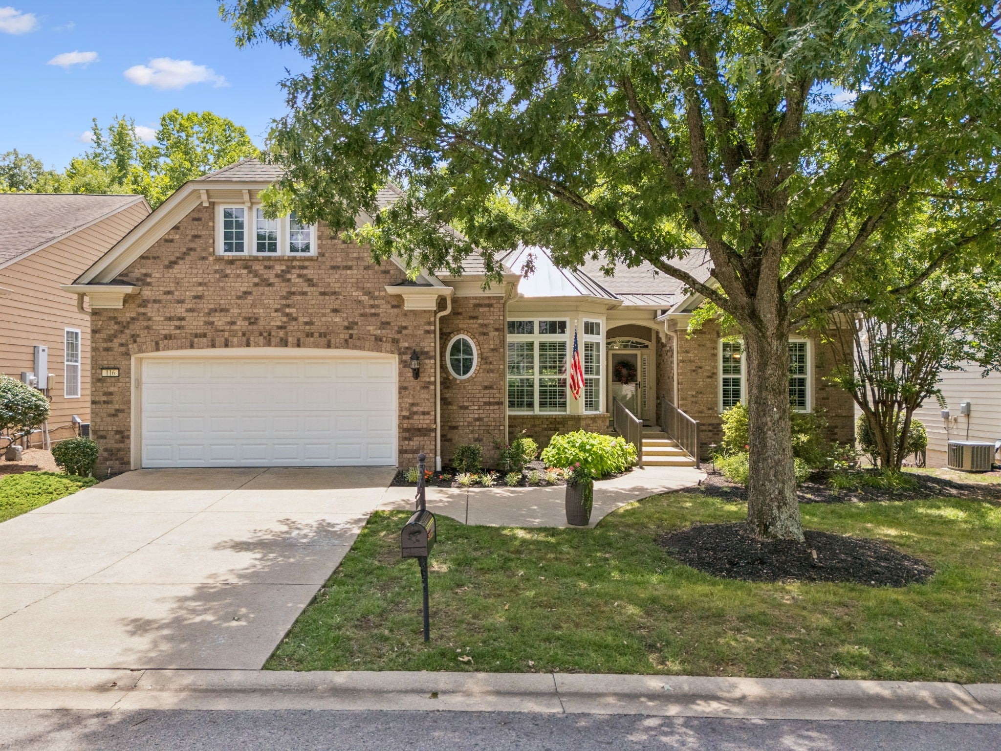 116 Grey Pl — photo