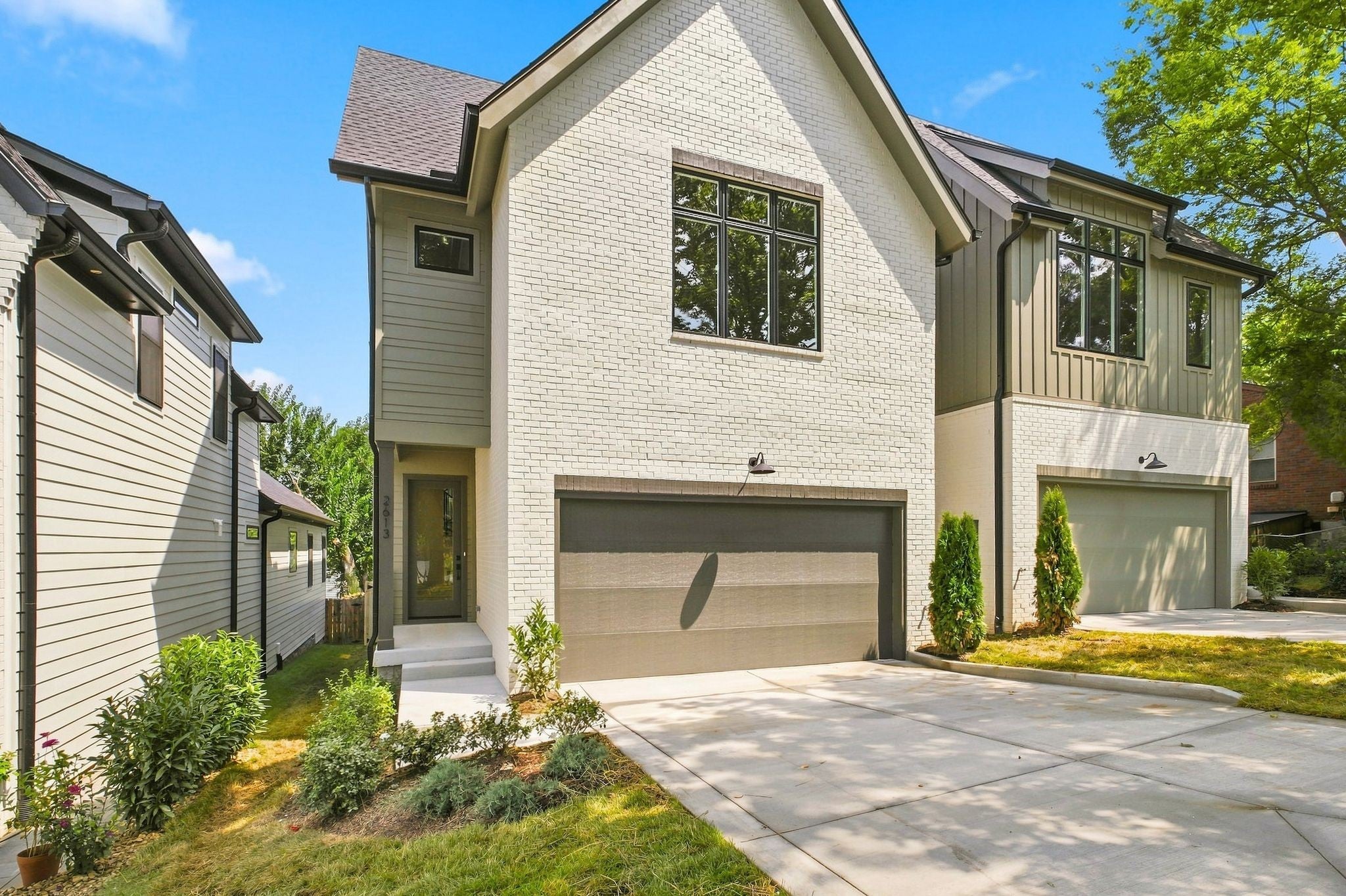 2613 Traughber Dr — photo