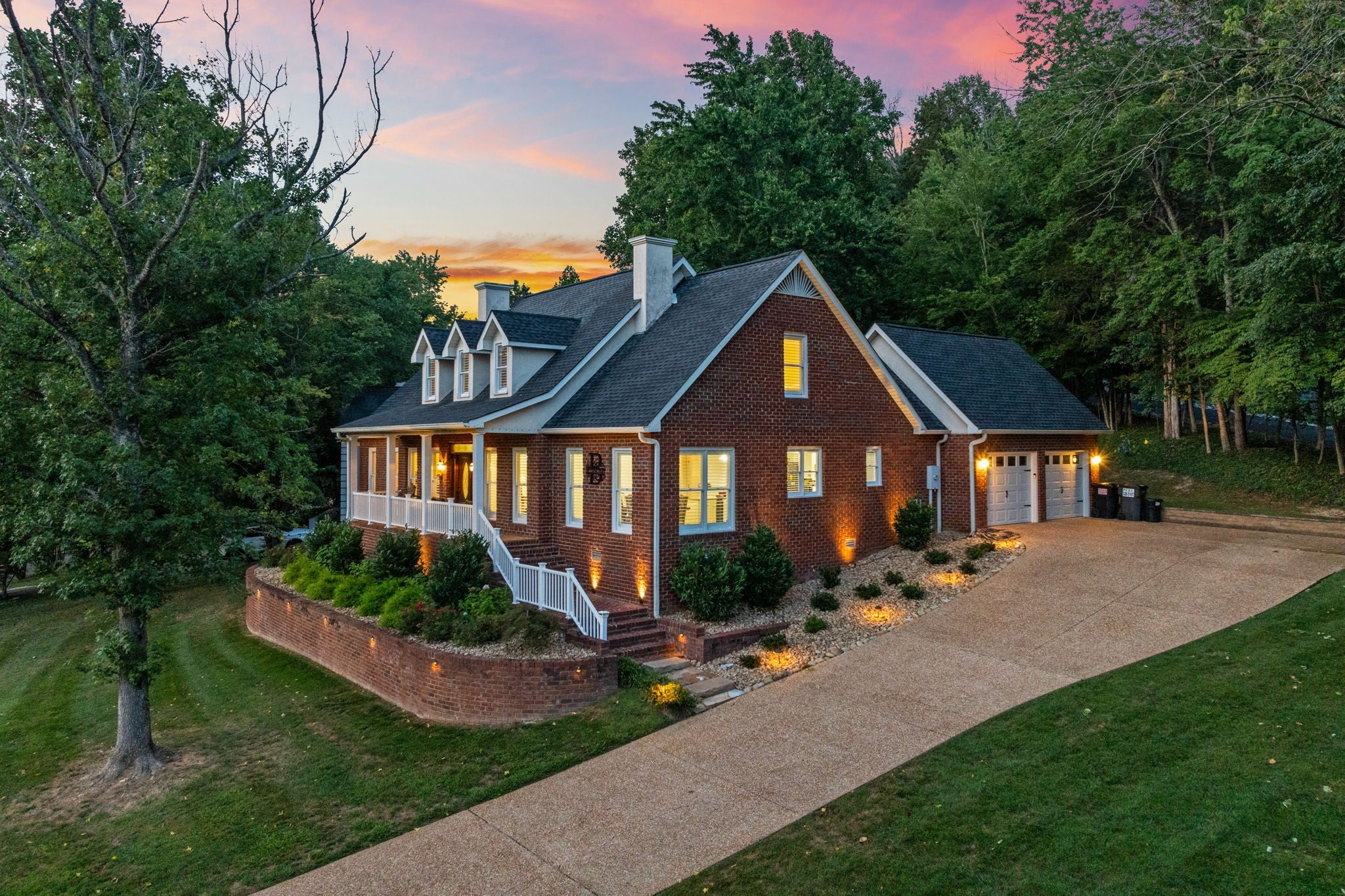 1566 N Plantation Dr — photo