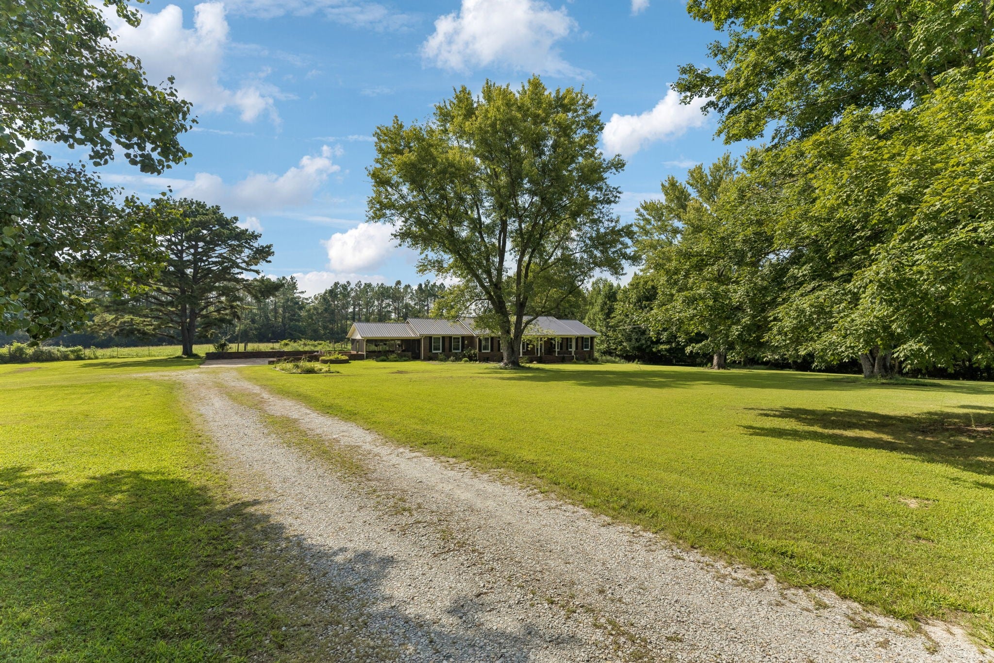 216 Napier Lake Rd — photo