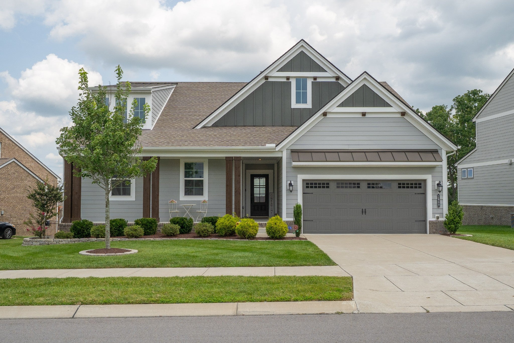 2069 Hedgelawn Dr — photo