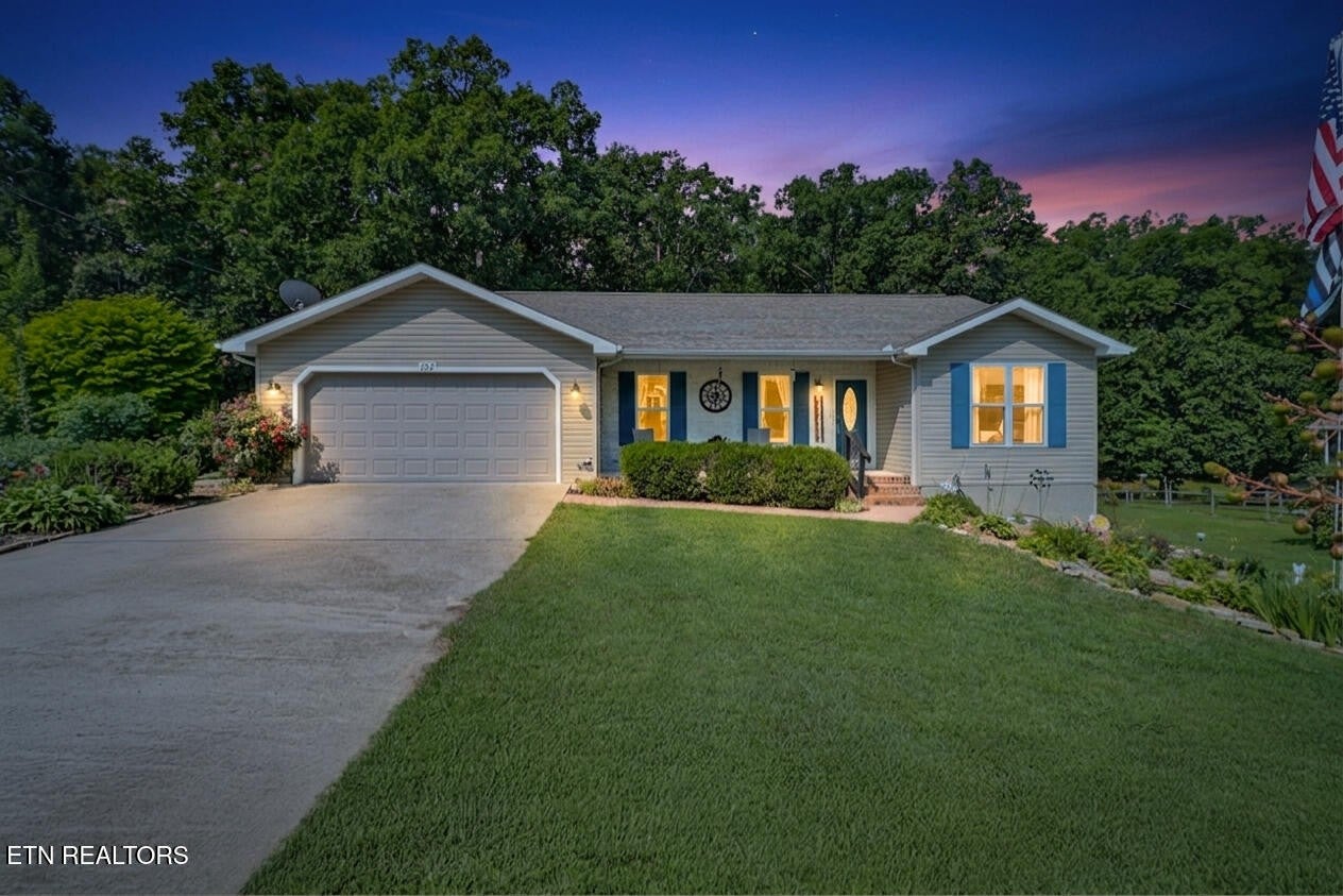 122 Sunset Ridge Drive — photo