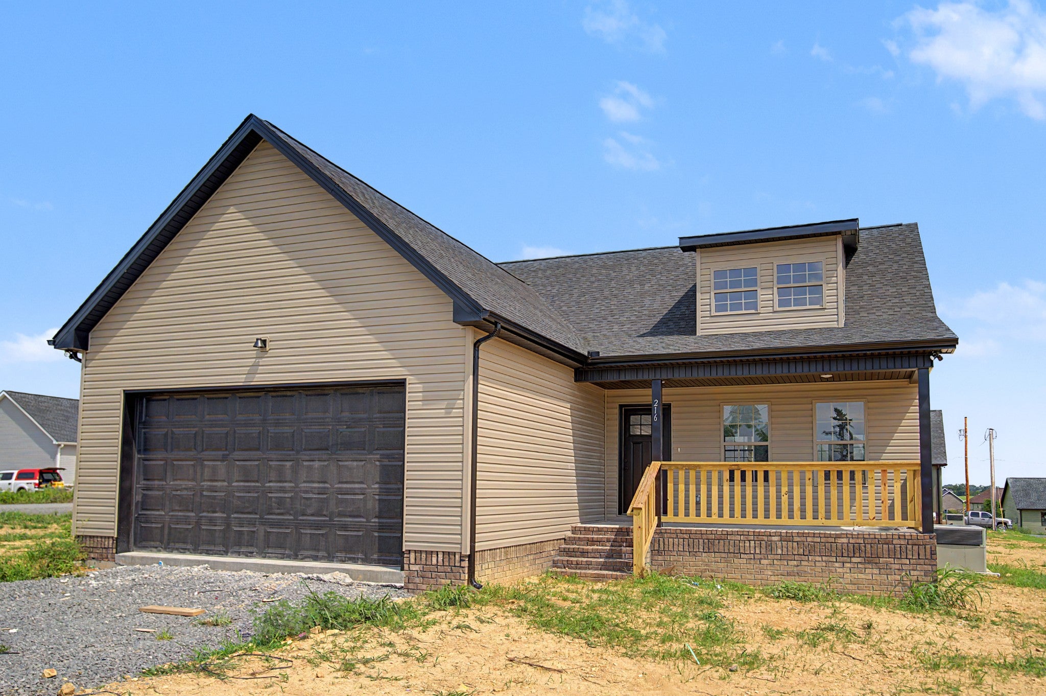 216 Dj Dr — photo