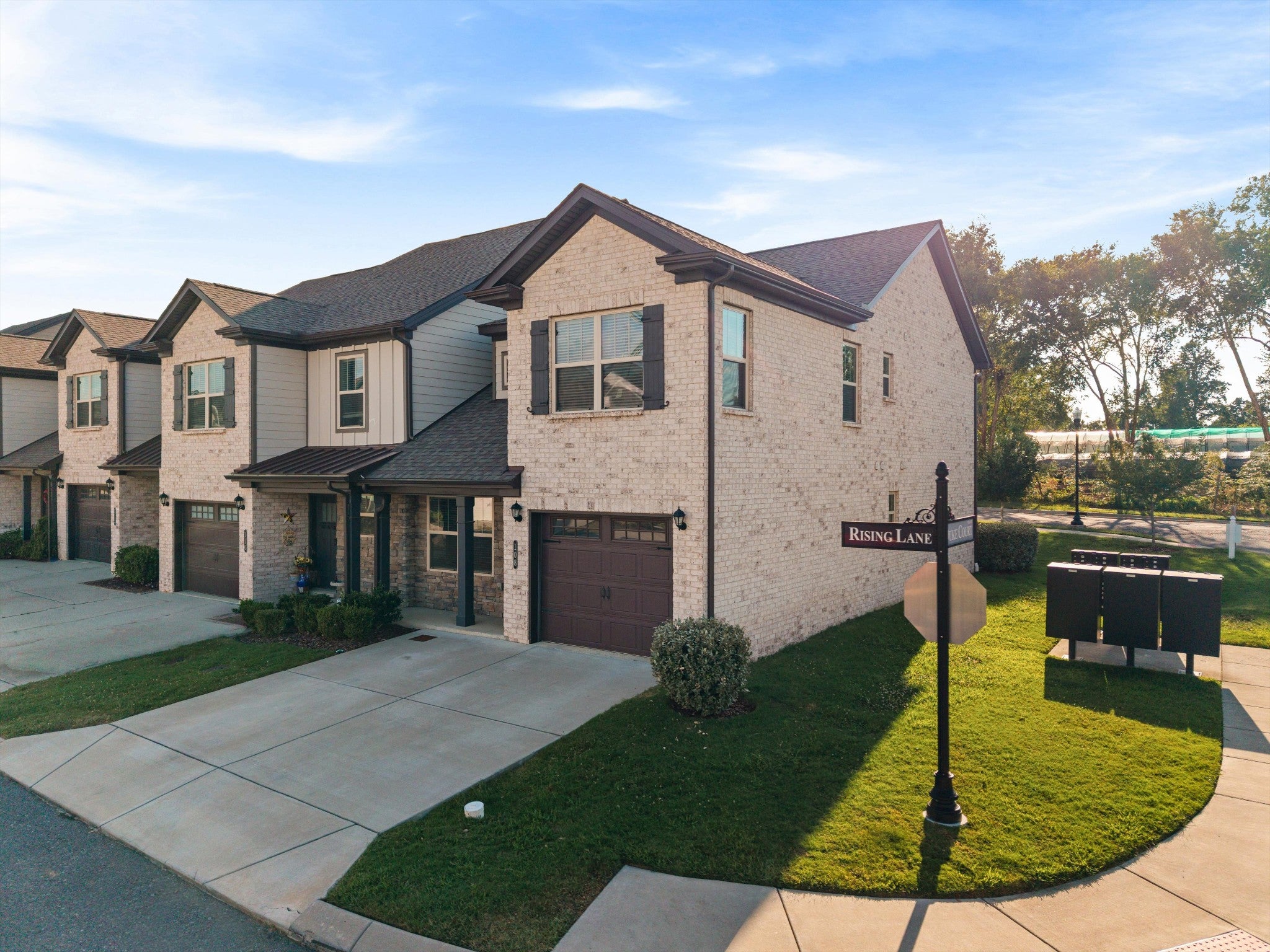 108 Rising Pvt Ln — photo