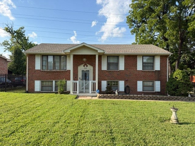 3214 Cloverwood Dr — photo