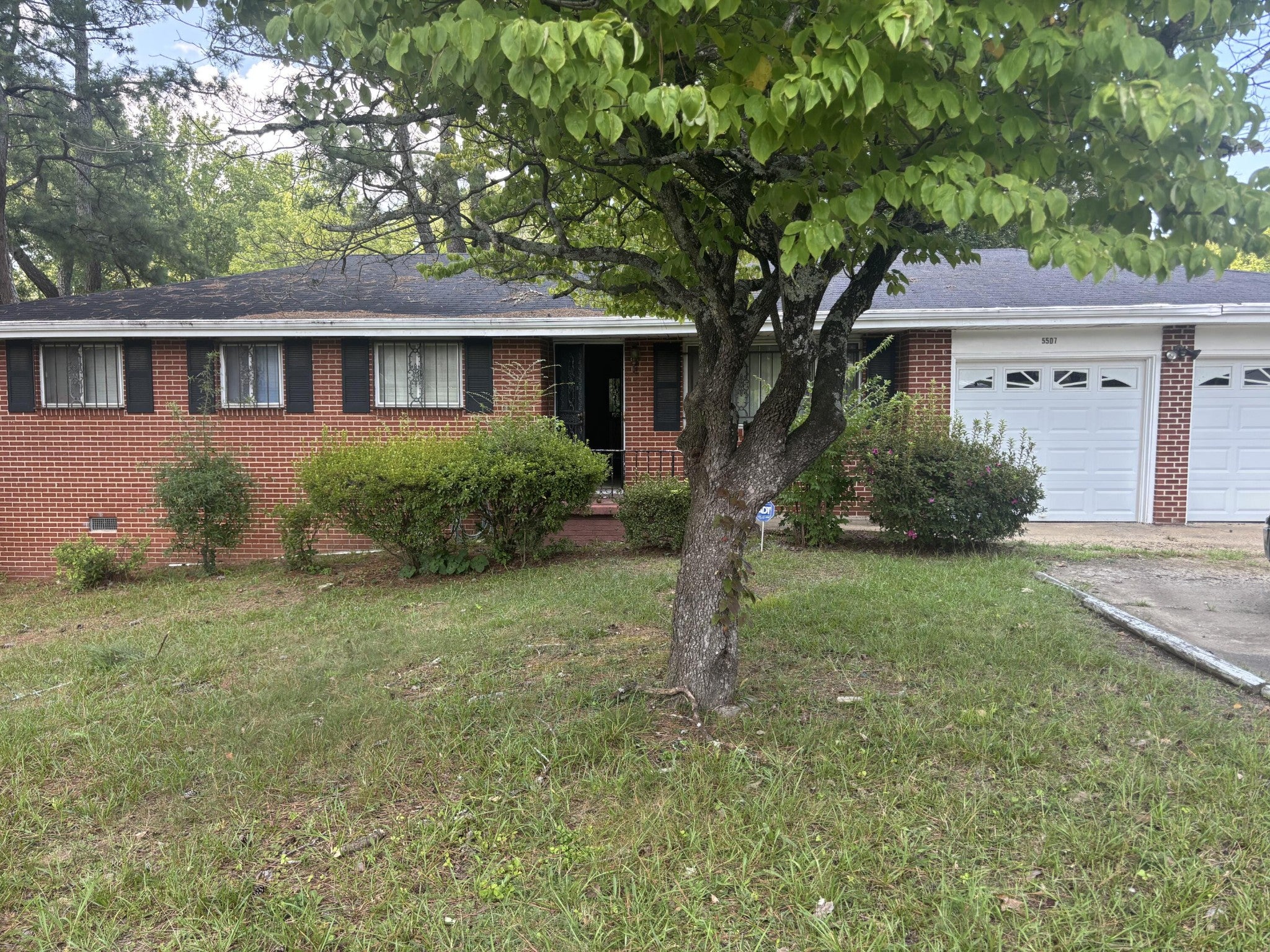 5507 Upshaw Drive — photo