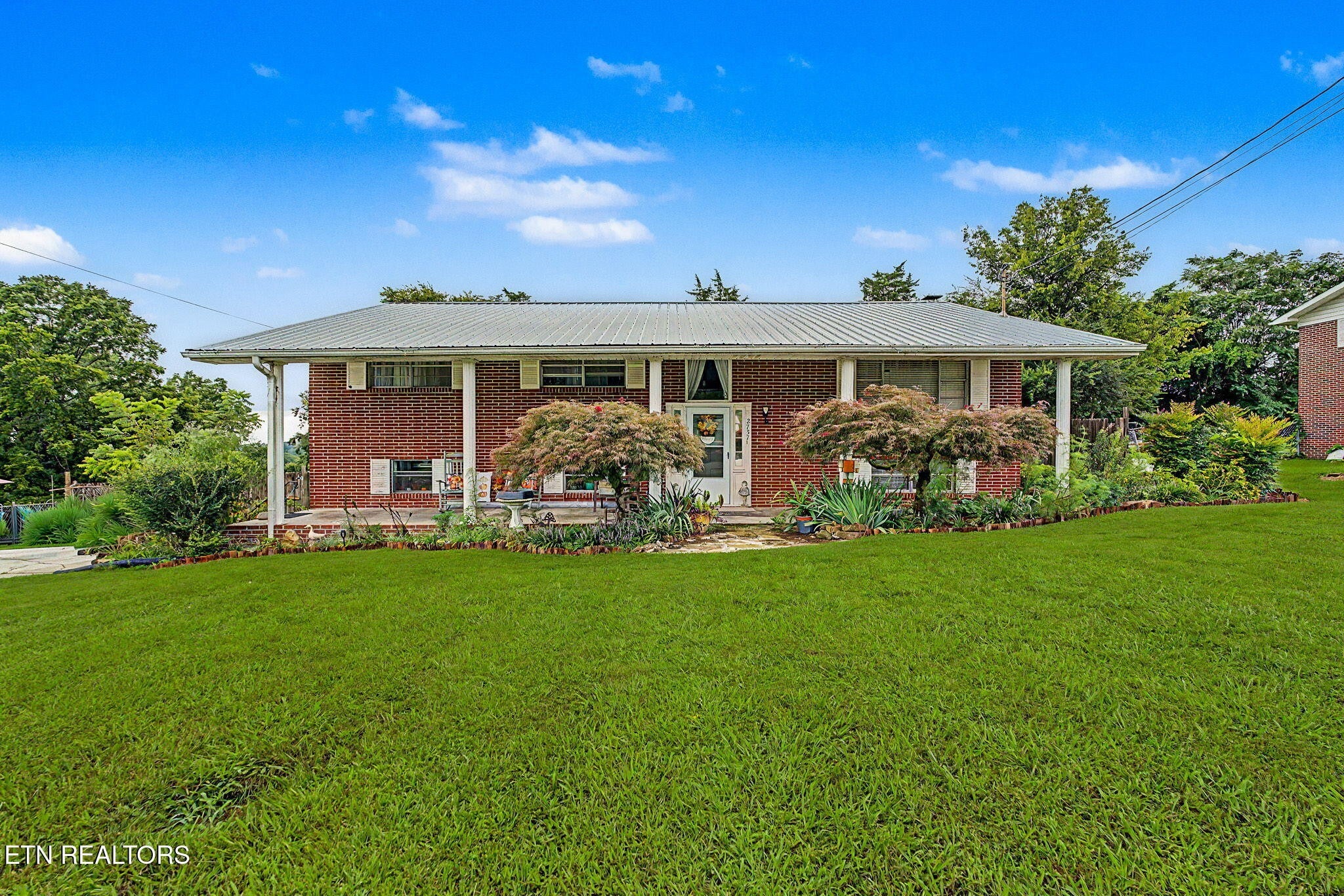 2737 Conrad Drive — photo
