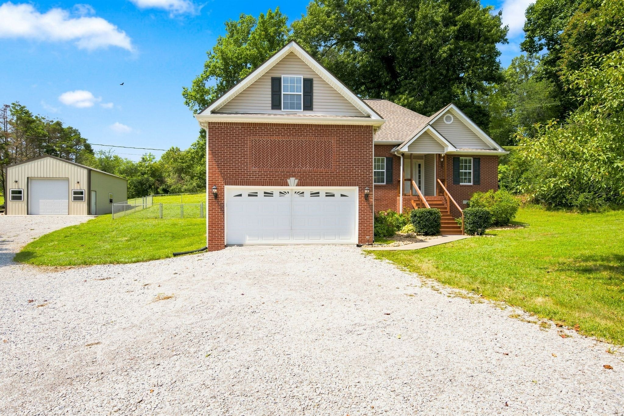 124 Pheasant Hollow Rd — photo