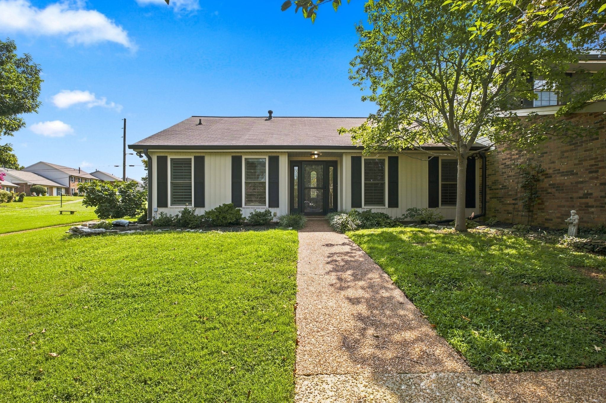 4001 Anderson Rd P93 — photo
