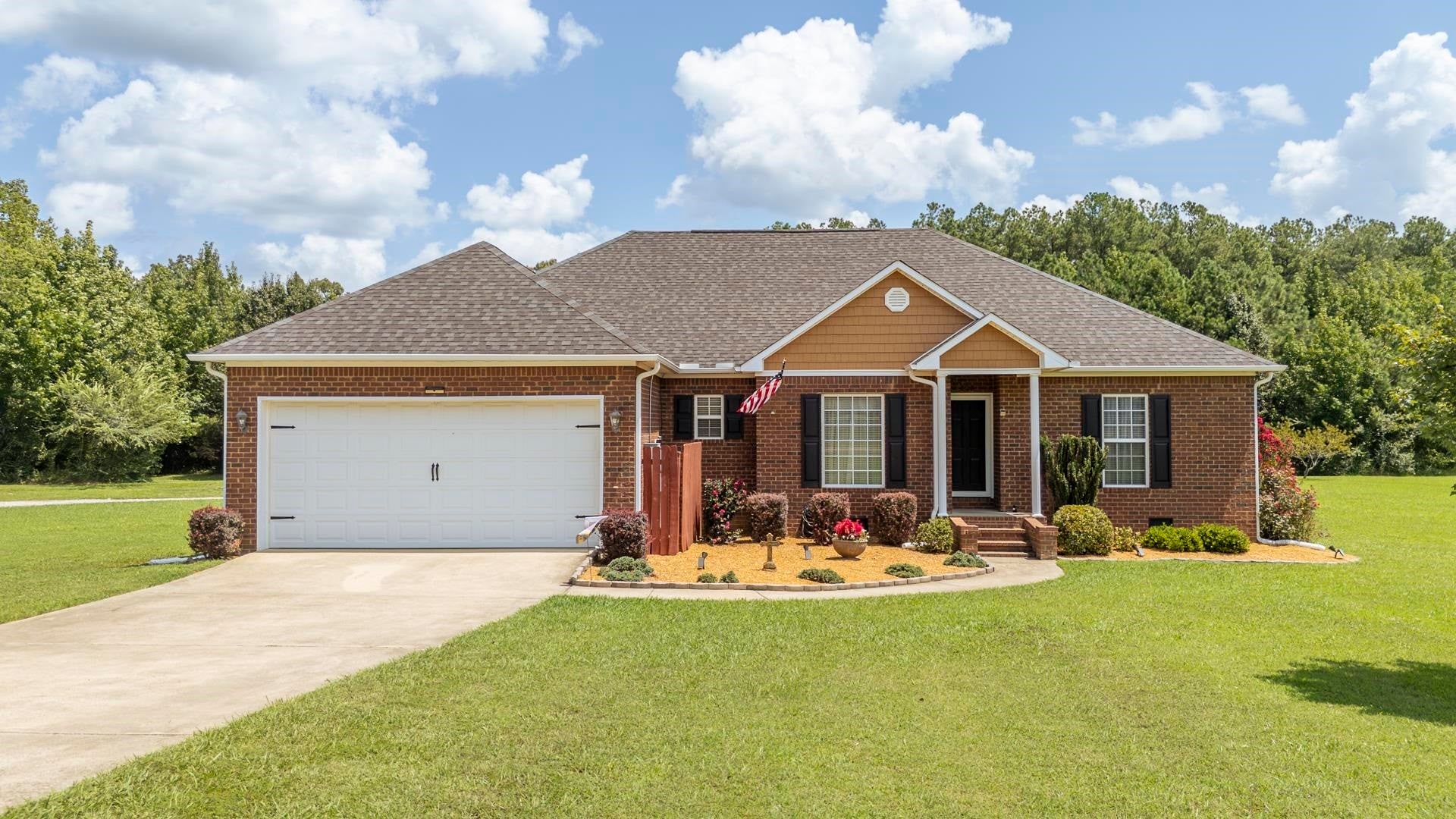 625 Twelve Oaks Dr — photo
