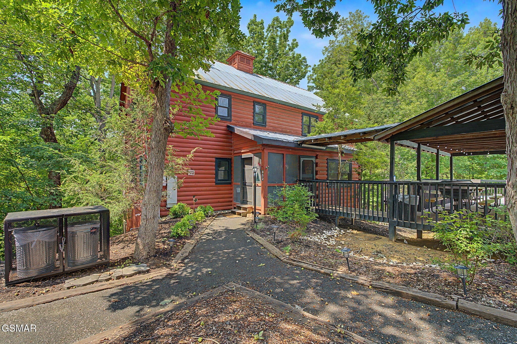 852 Bear Run Way — photo