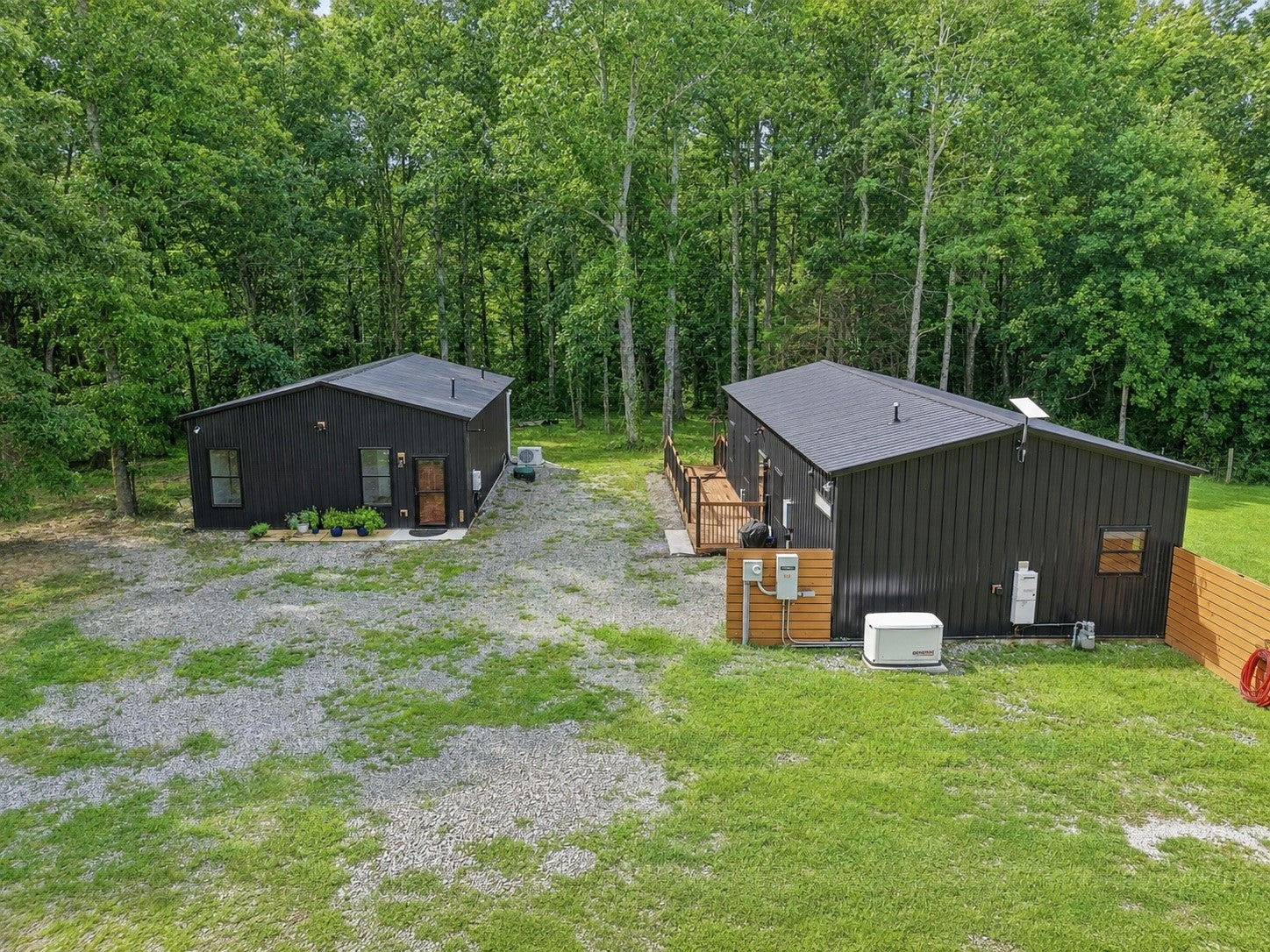 528 Obie Adcock Rd — photo