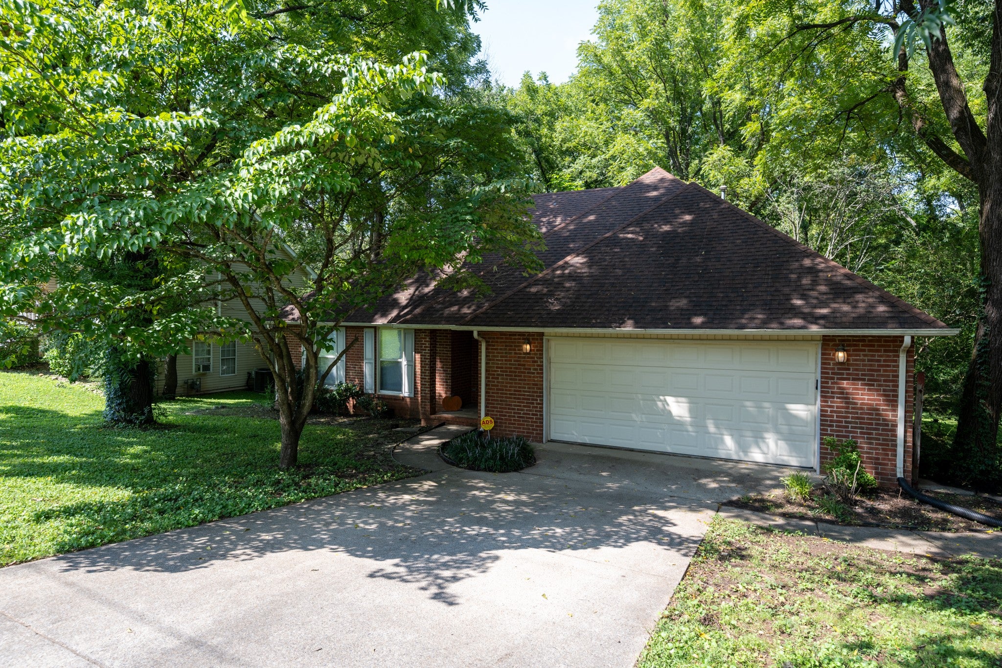 1324 Marymont Drive — photo