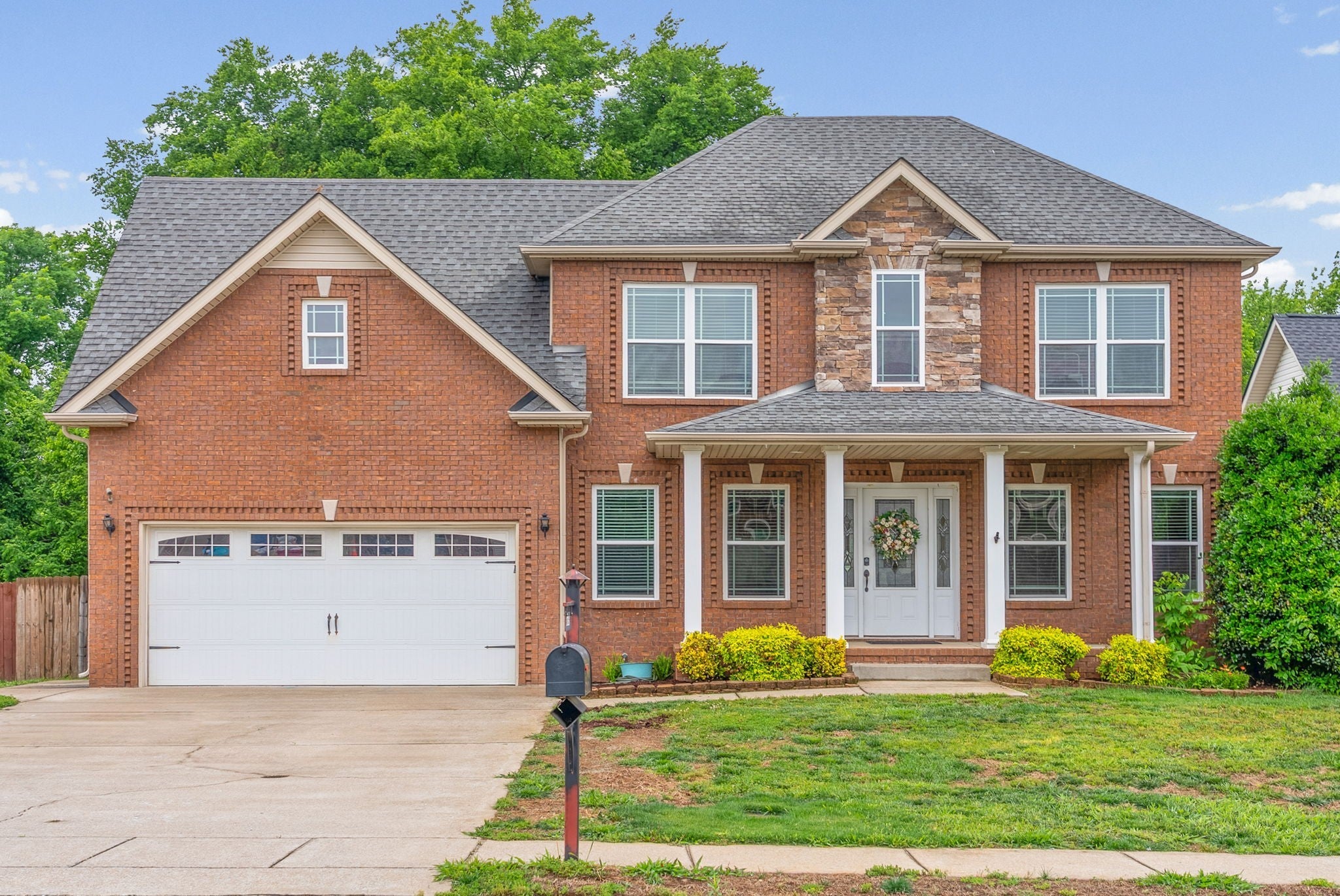 1716 Autumn Dr — photo