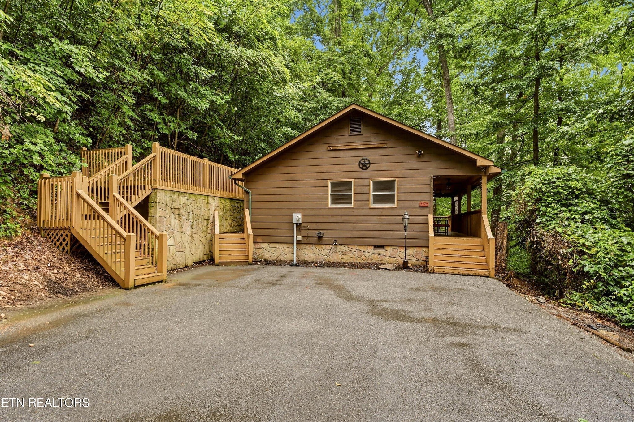 3770 Ravens Den Way — photo