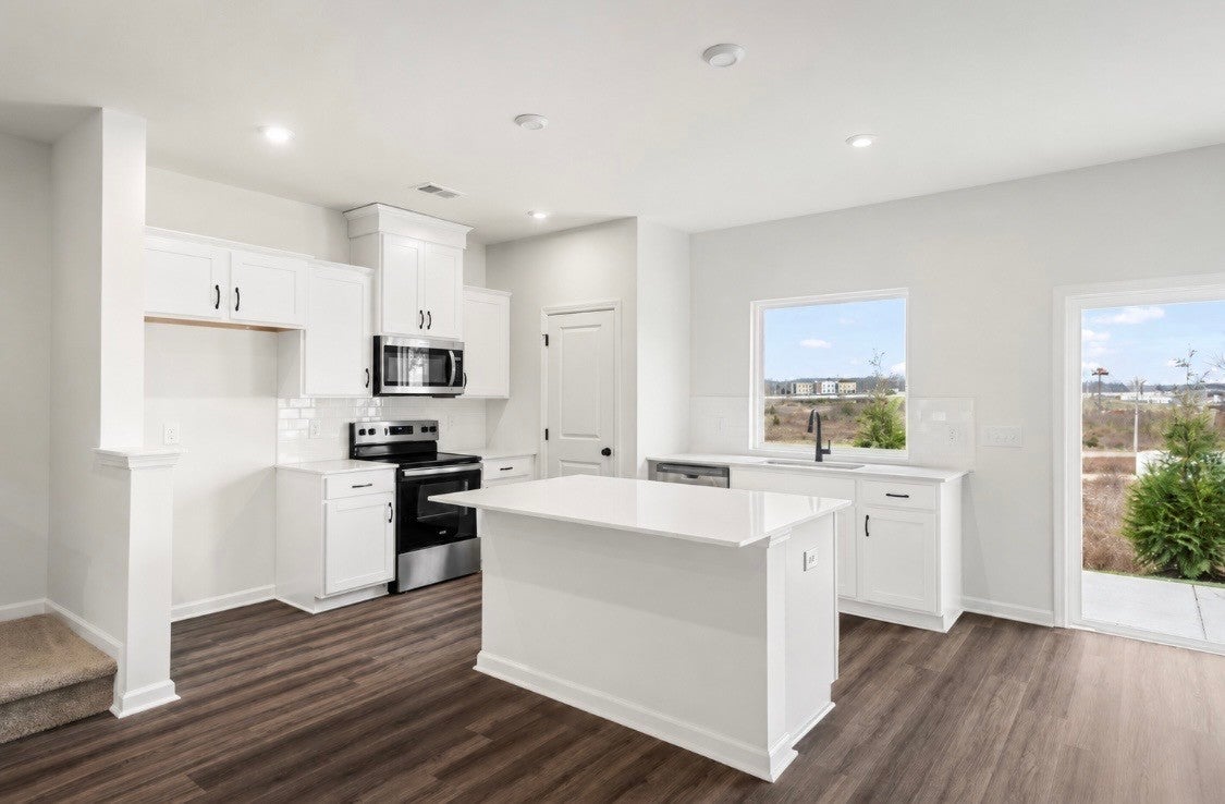2317 Juneau Lane — photo