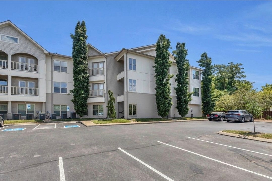 2197 Nolensville Pike 327 — photo