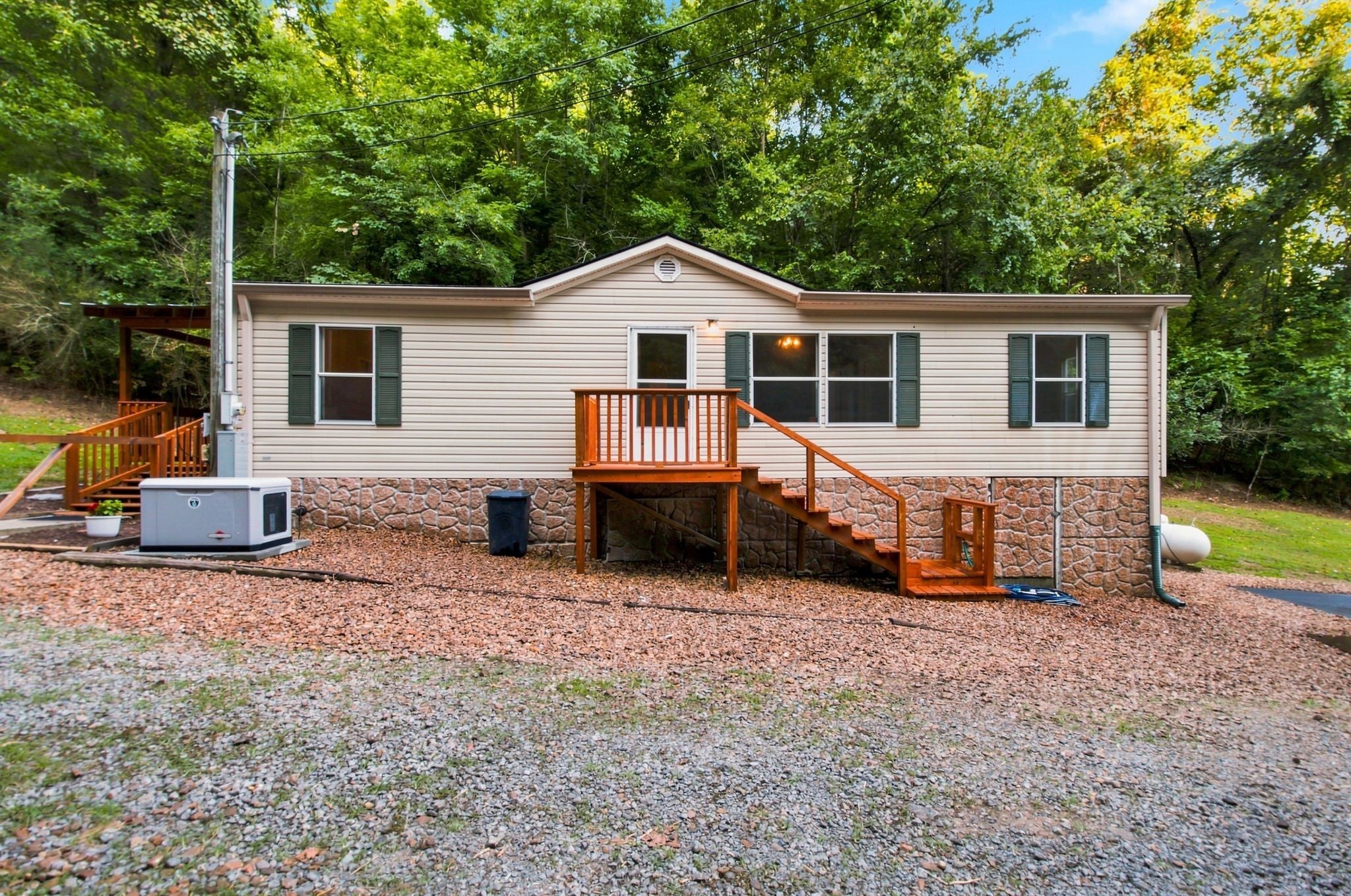 4810 Bull Run Rd — photo