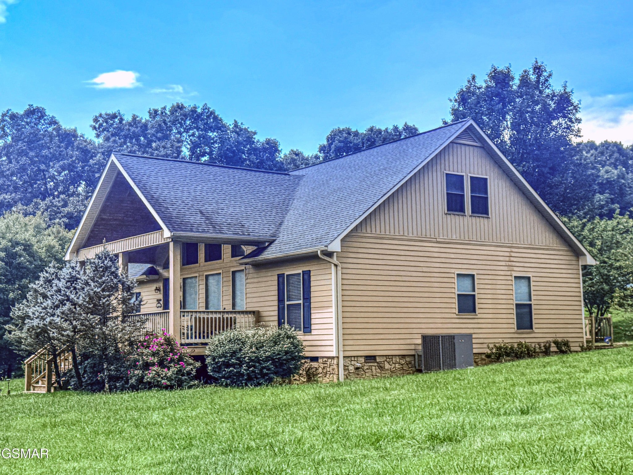 3652 Boxwood Lane — photo