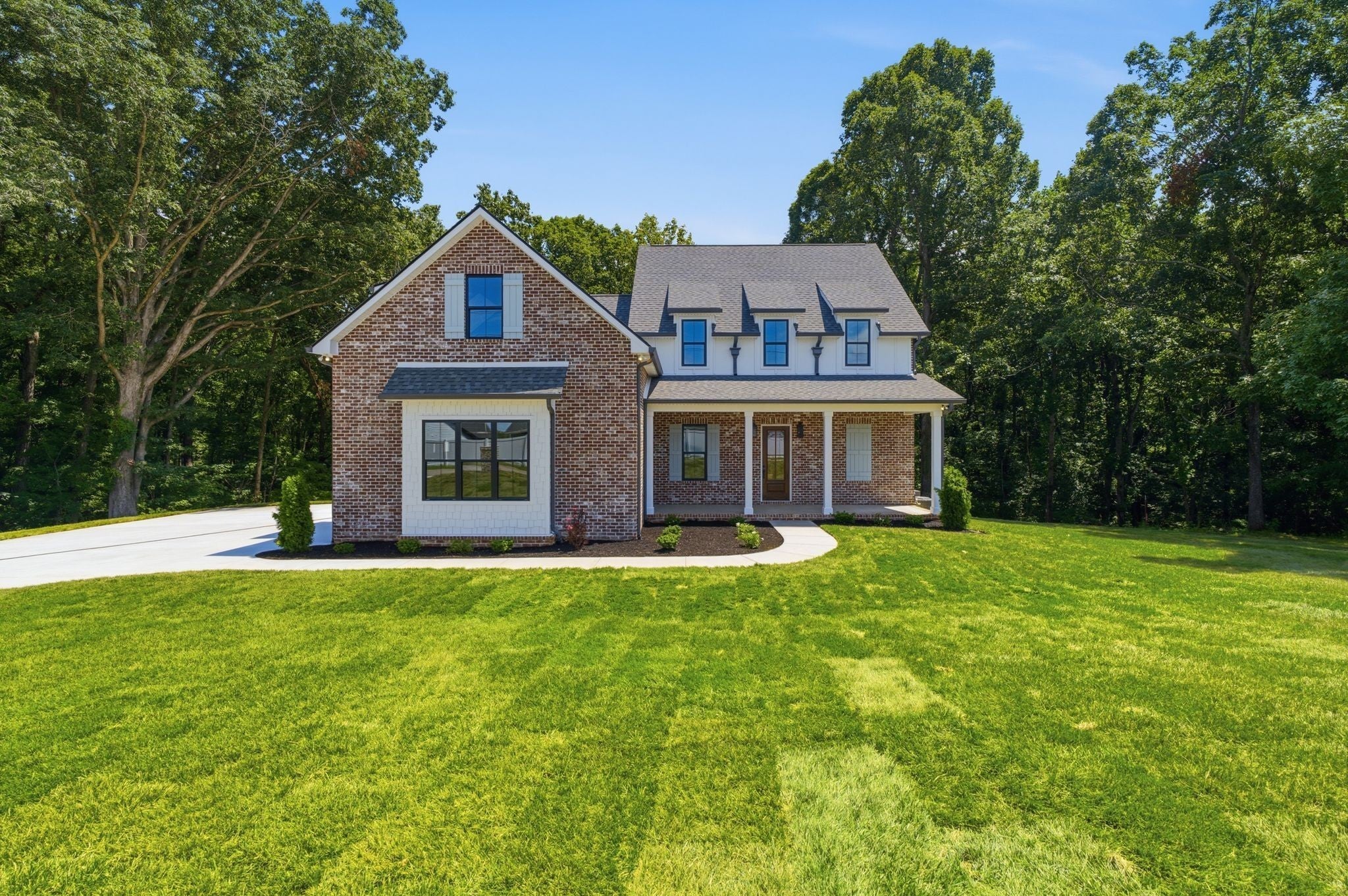 5855 Fisher Grove Rd — photo