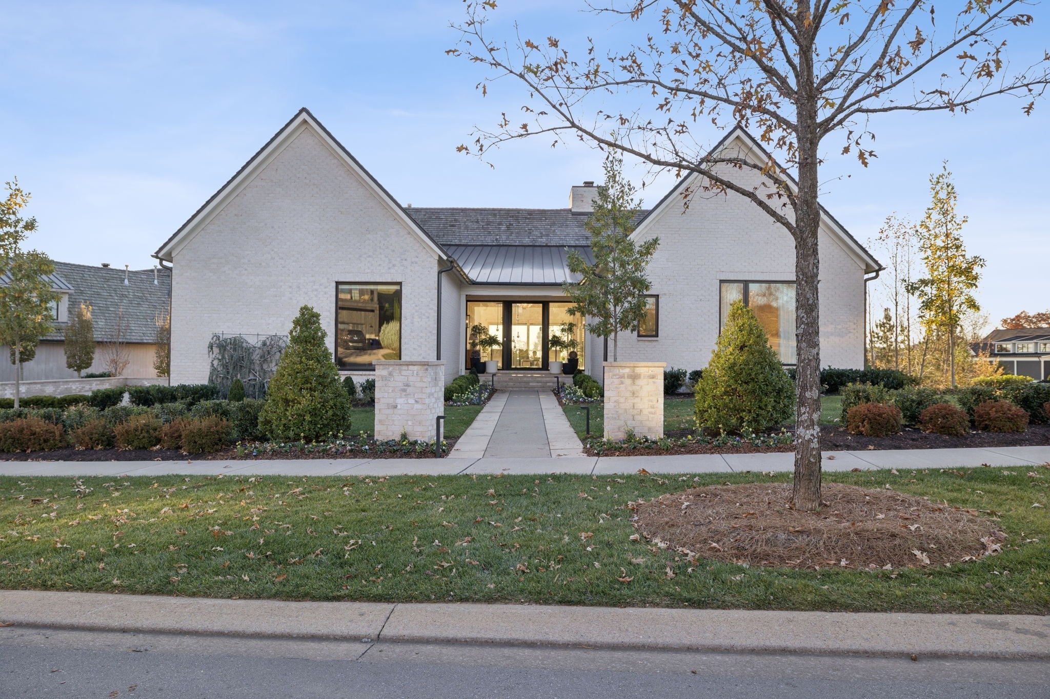 7354 Harlow Dr — photo