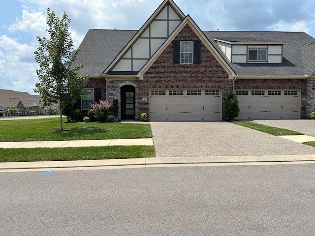 1801 Ravenwood Ct — photo