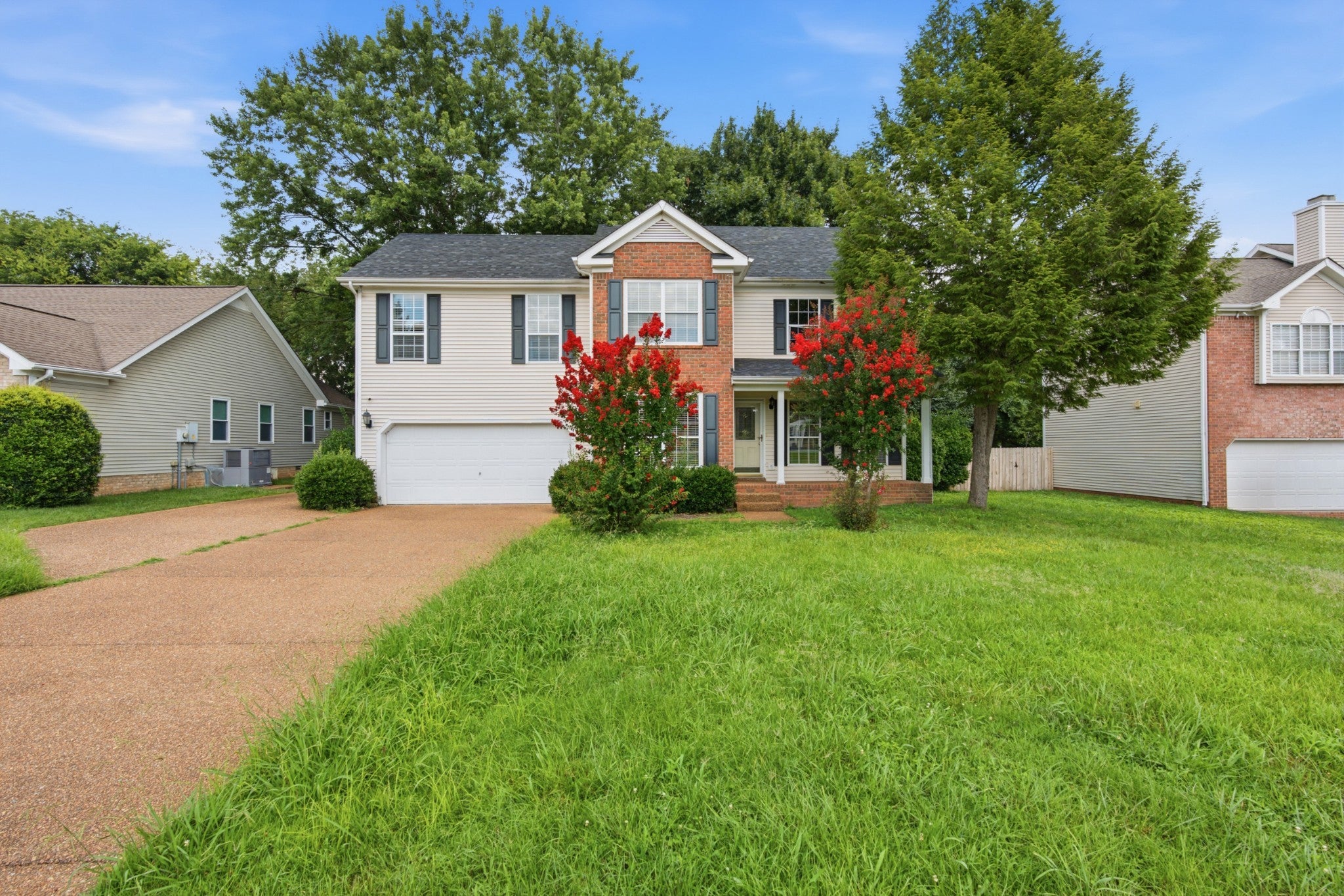 1766 Witt Way Dr — photo