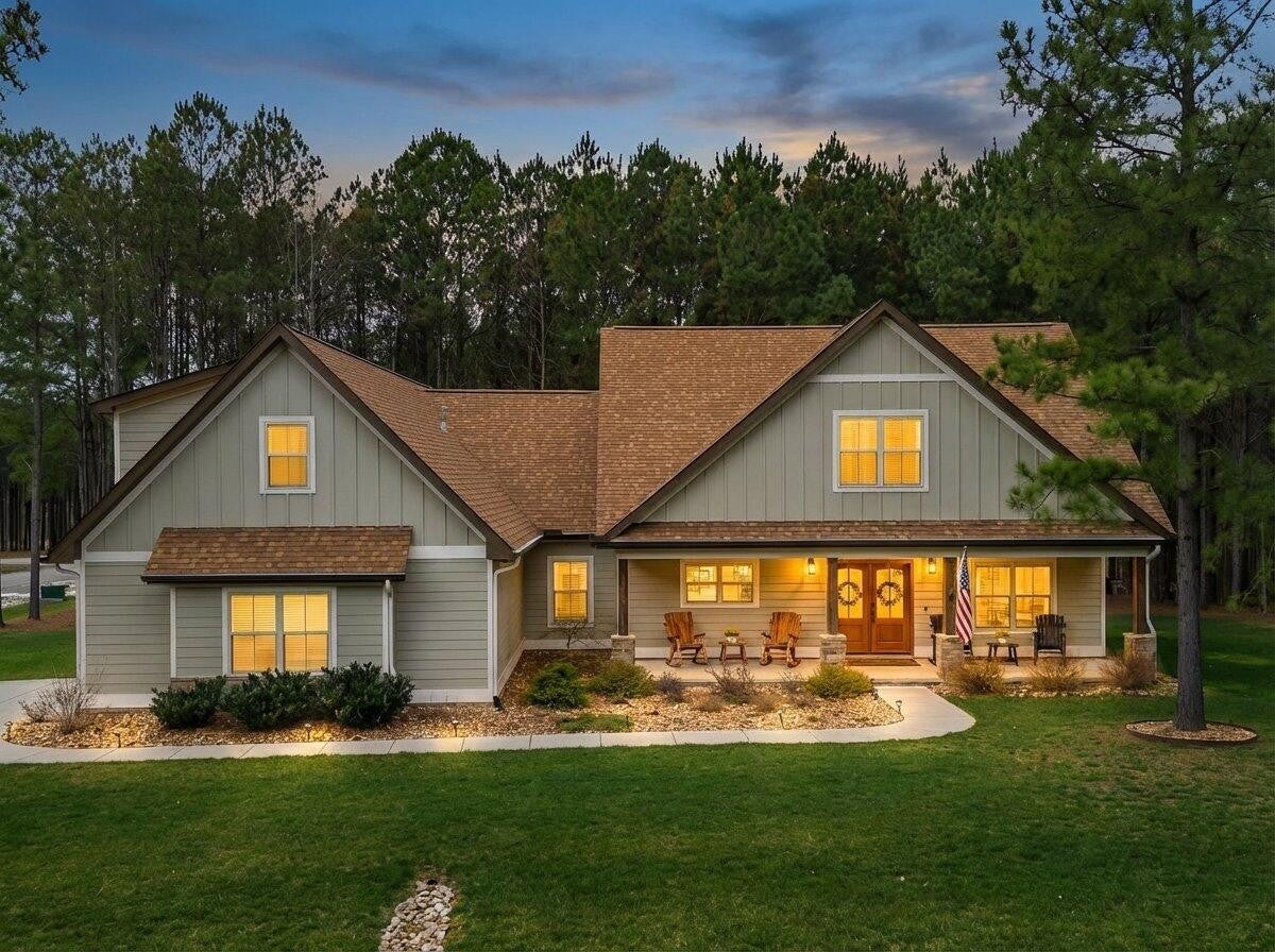 3590 Crockett Pointe — photo