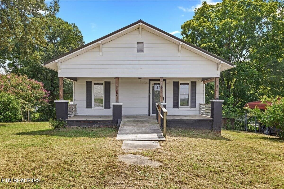 104 County Road 497 — photo