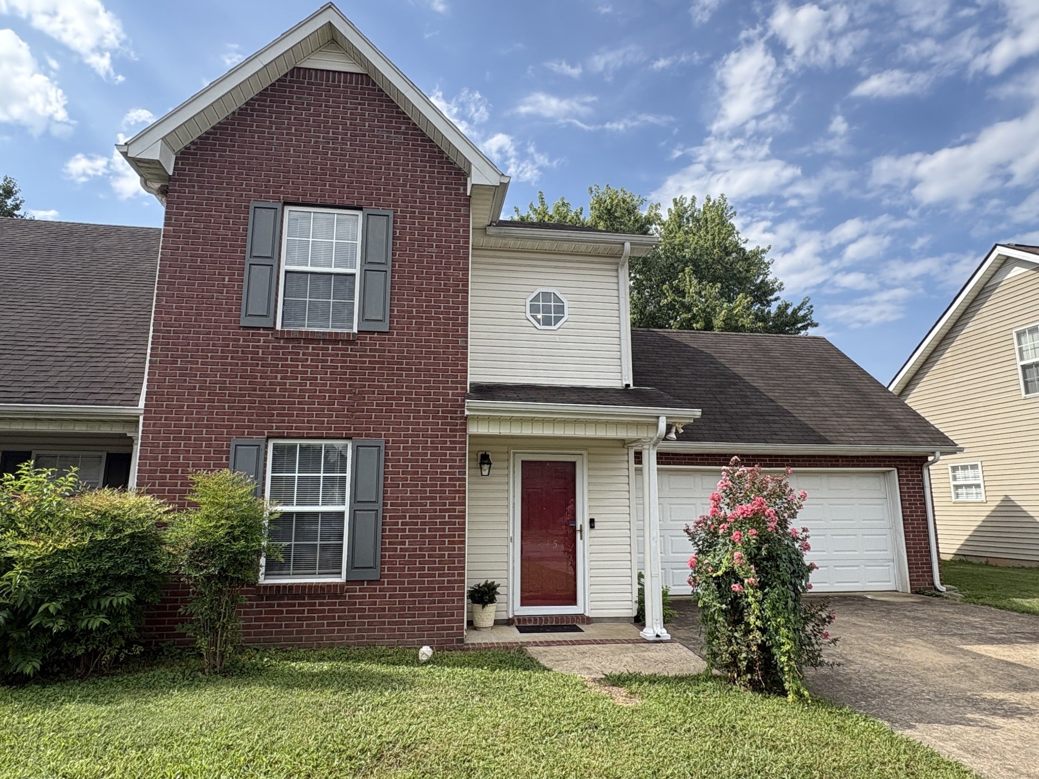 245 Indian Park Dr — photo