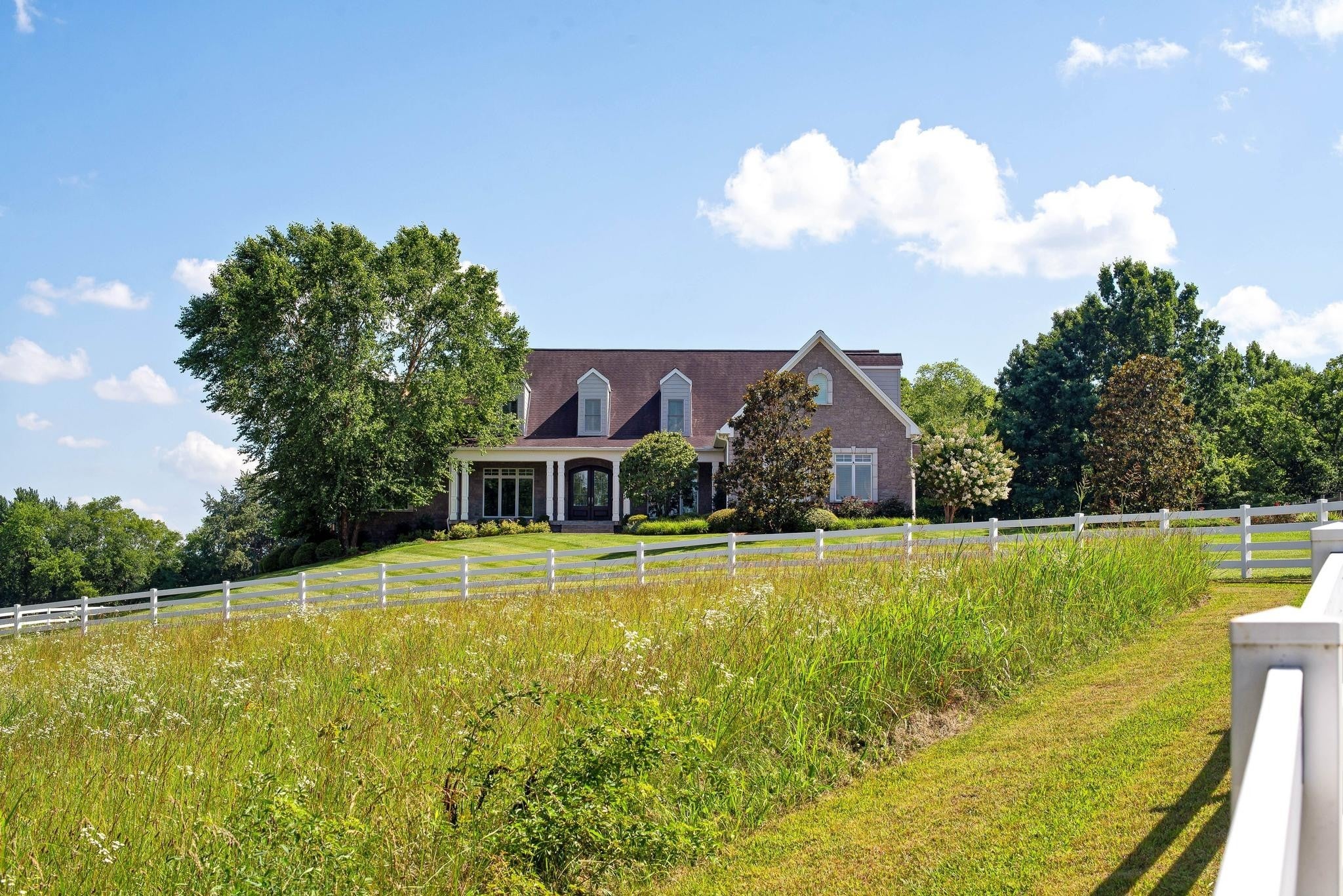2701 Owl Hollow Rd — photo